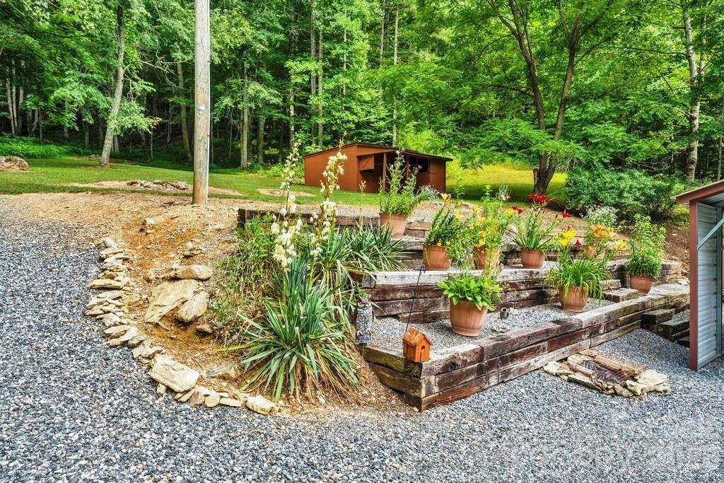 488 Wards Branch Road — Sugar Grove