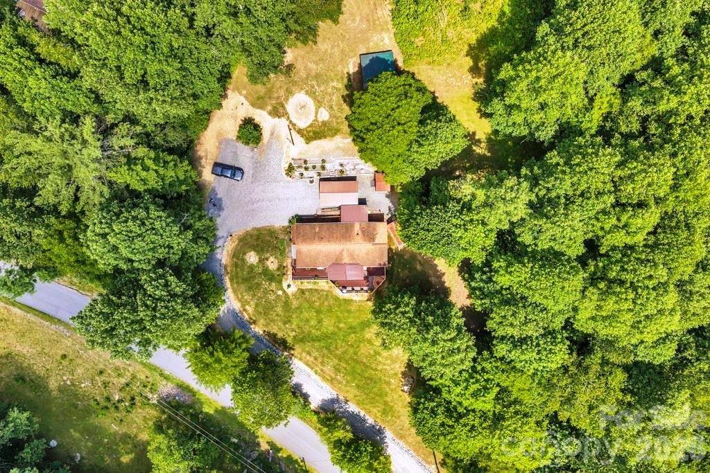 488 Wards Branch Road — Sugar Grove