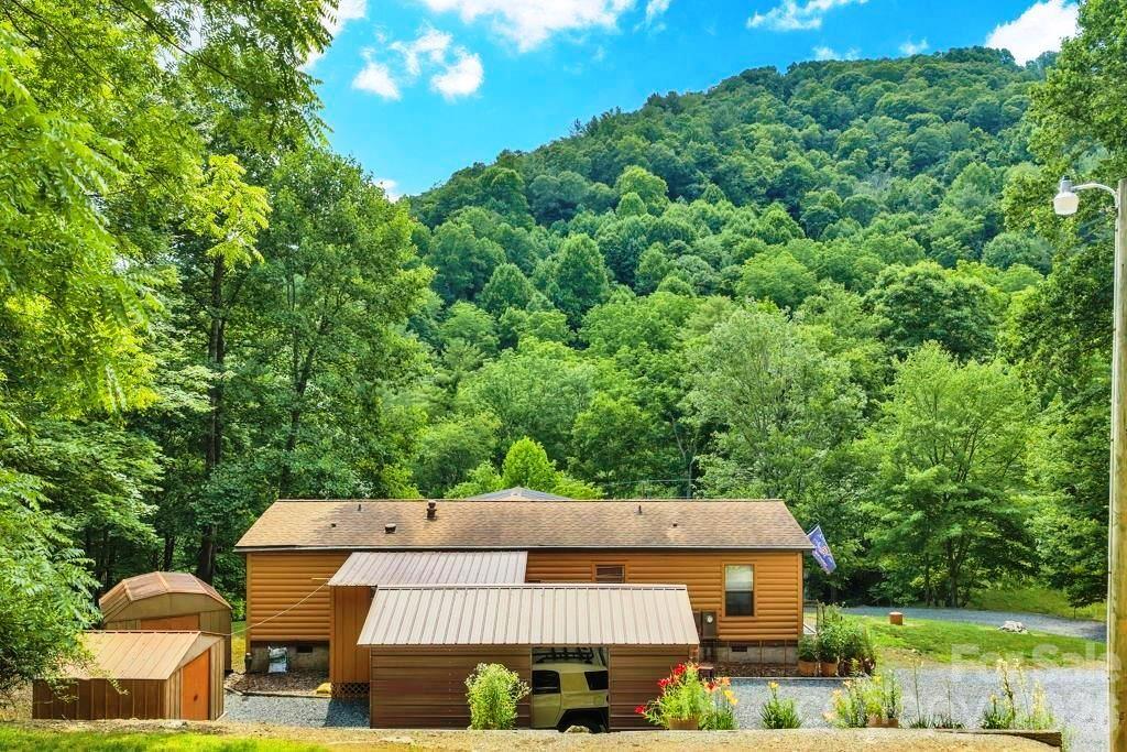 488 Wards Branch Road — Sugar Grove