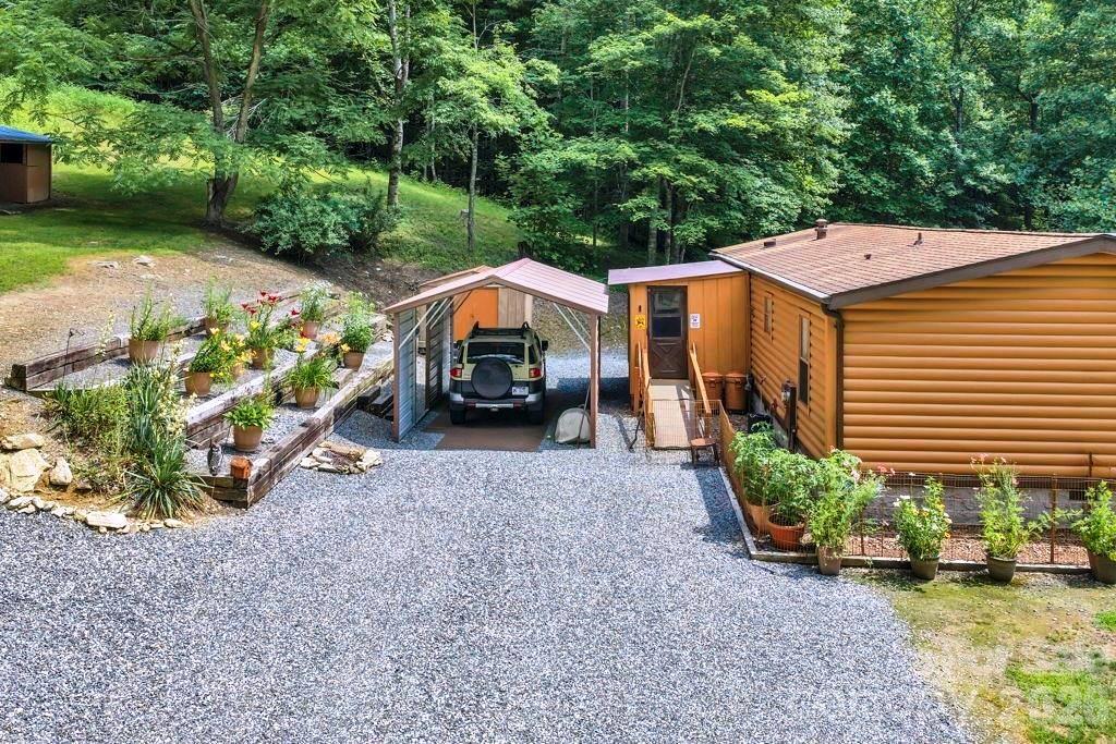 488 Wards Branch Road — Sugar Grove