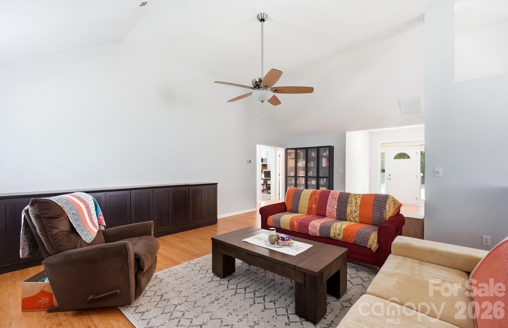 7206 Rock Island Road — Charlotte