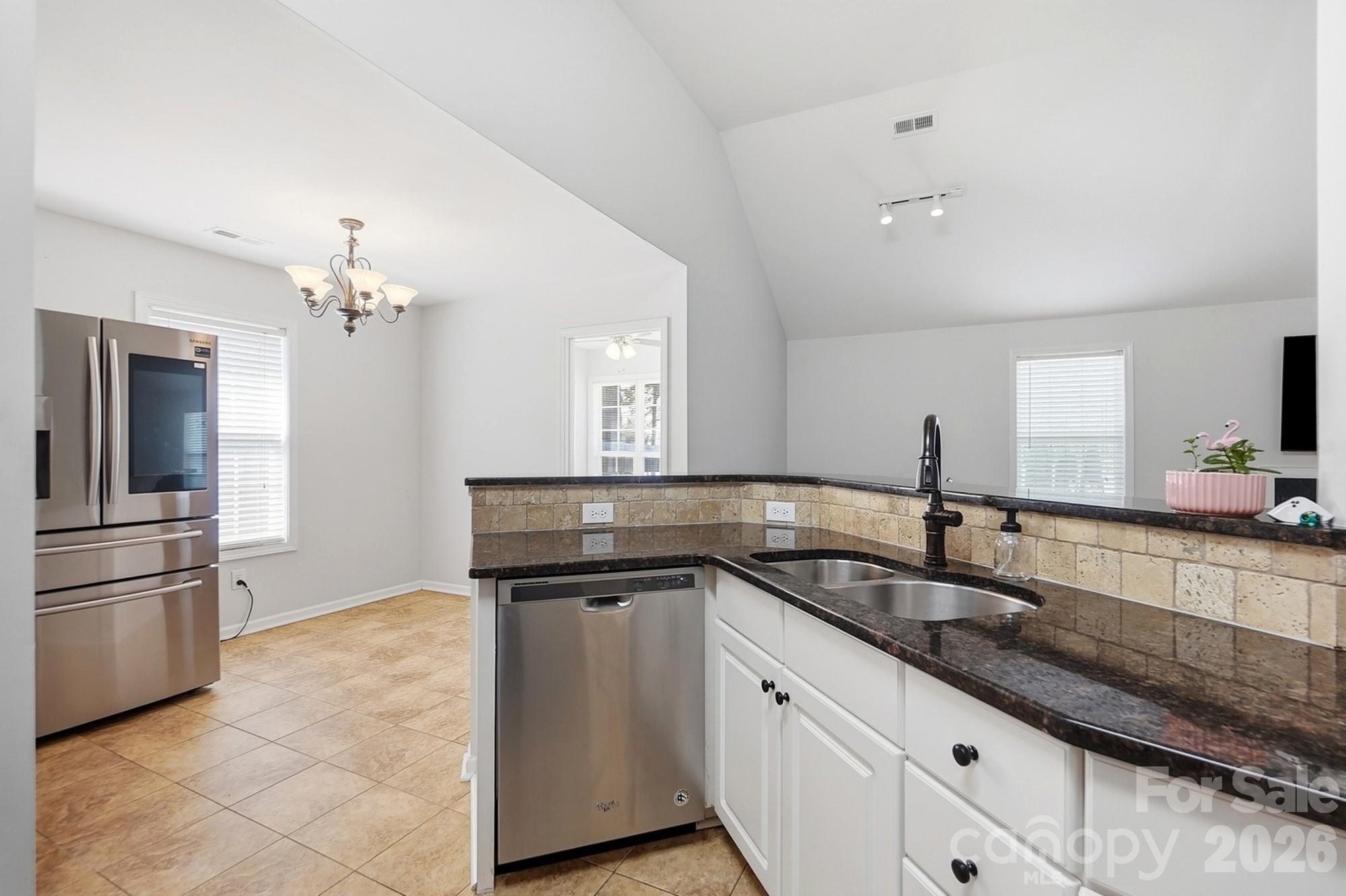 7206 Rock Island Road — Charlotte