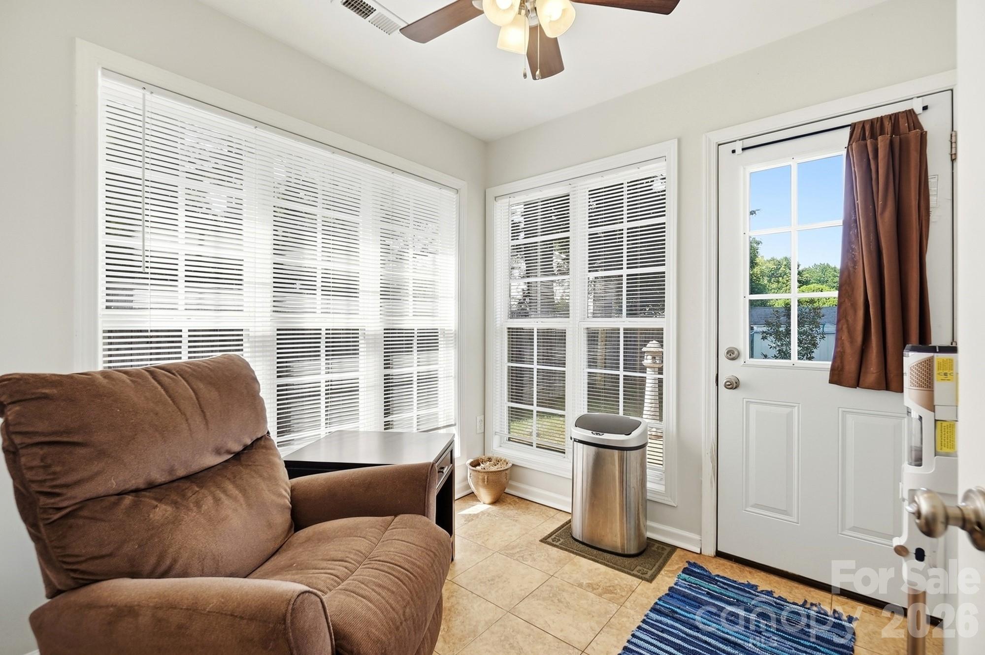 7206 Rock Island Road — Charlotte