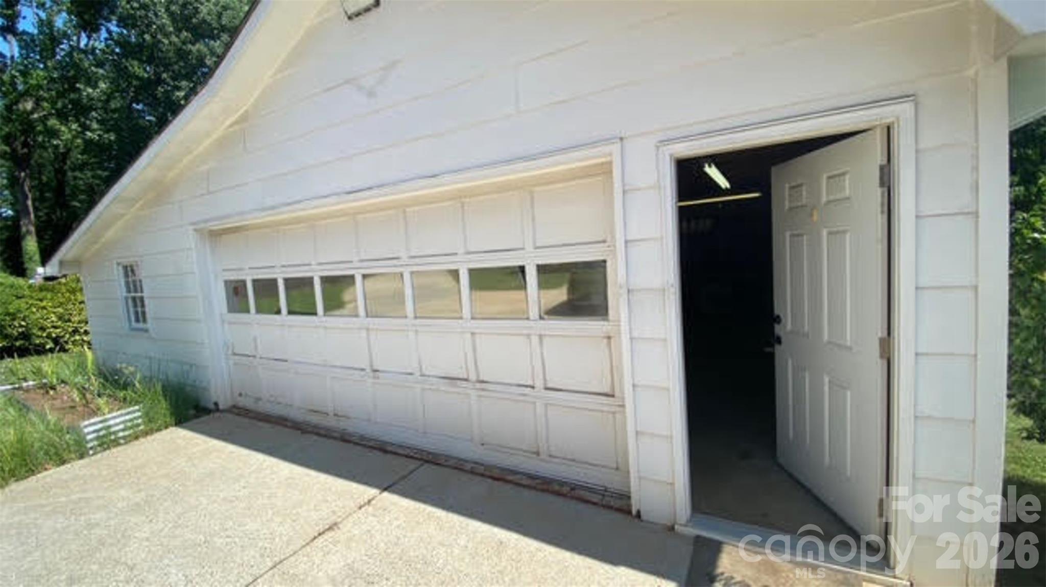 100 Ruby Lane — Gastonia