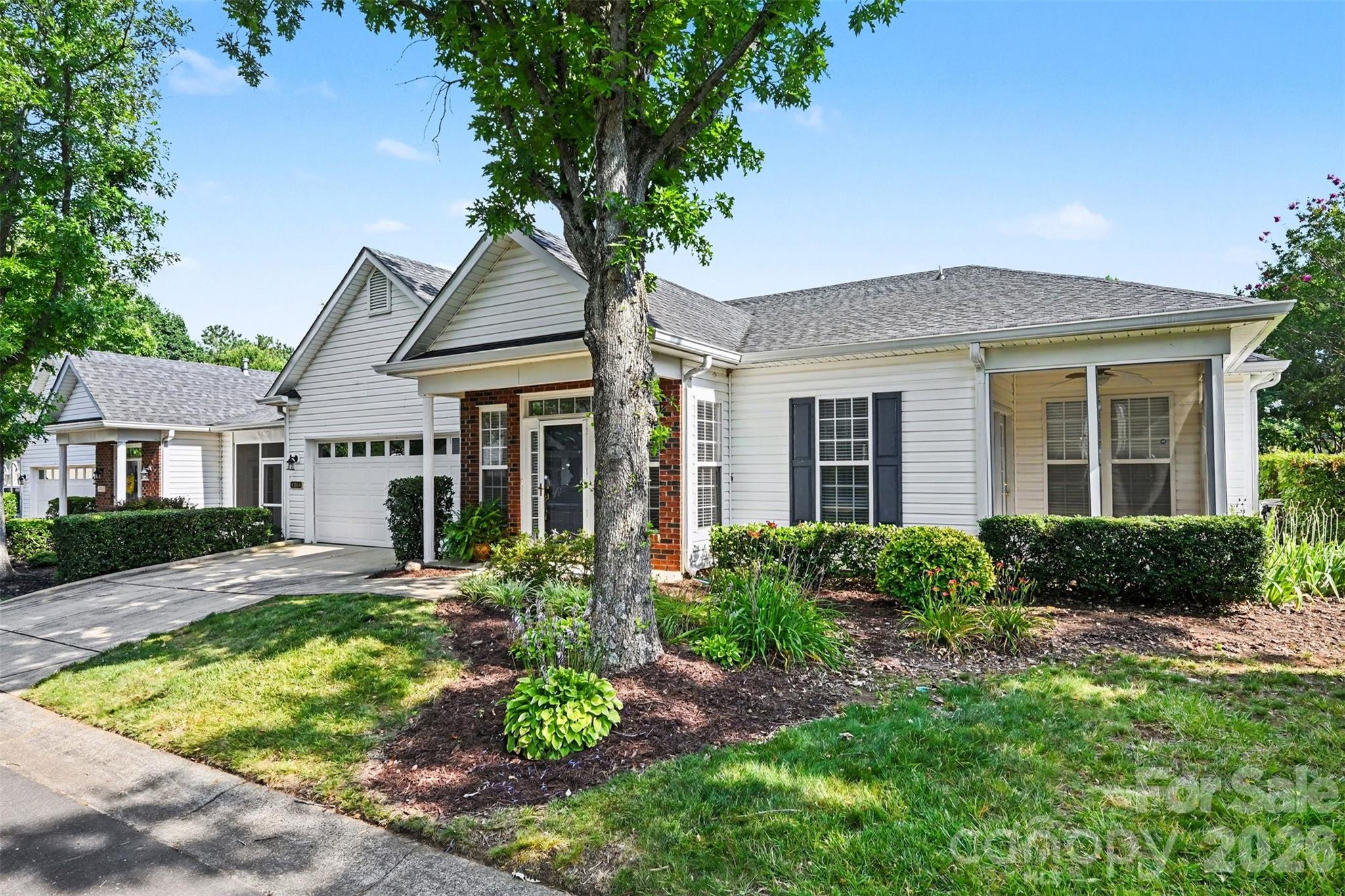 12114 Groth Court — Charlotte