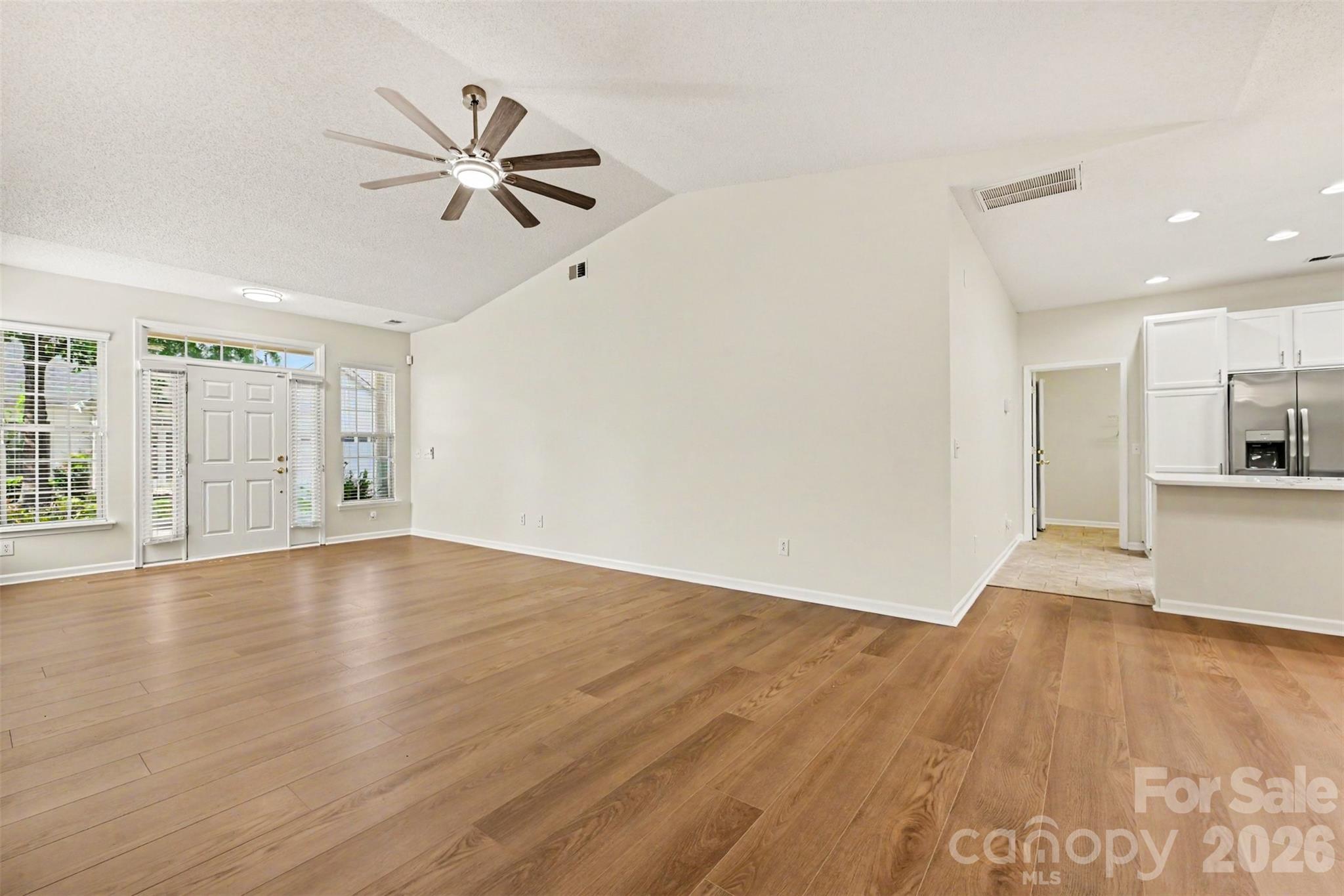12114 Groth Court — Charlotte