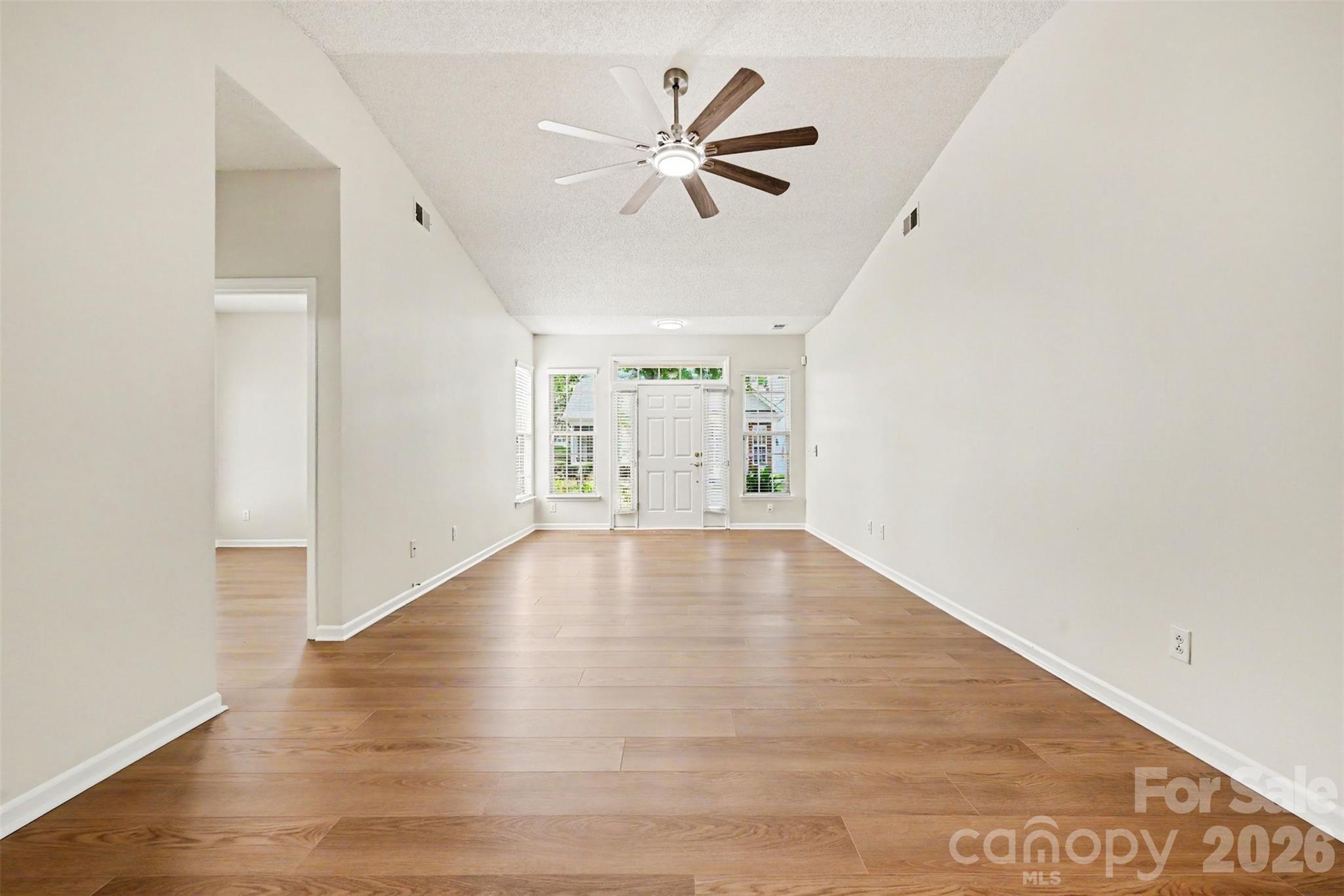 12114 Groth Court — Charlotte