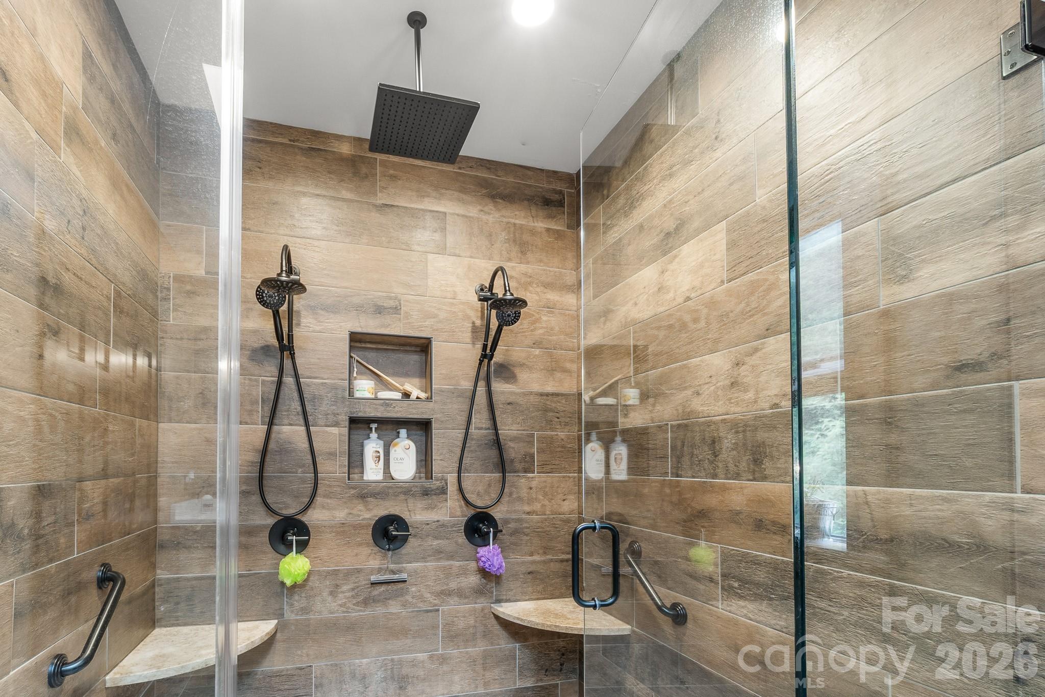 1009 Larkspur Trail — Banner Elk