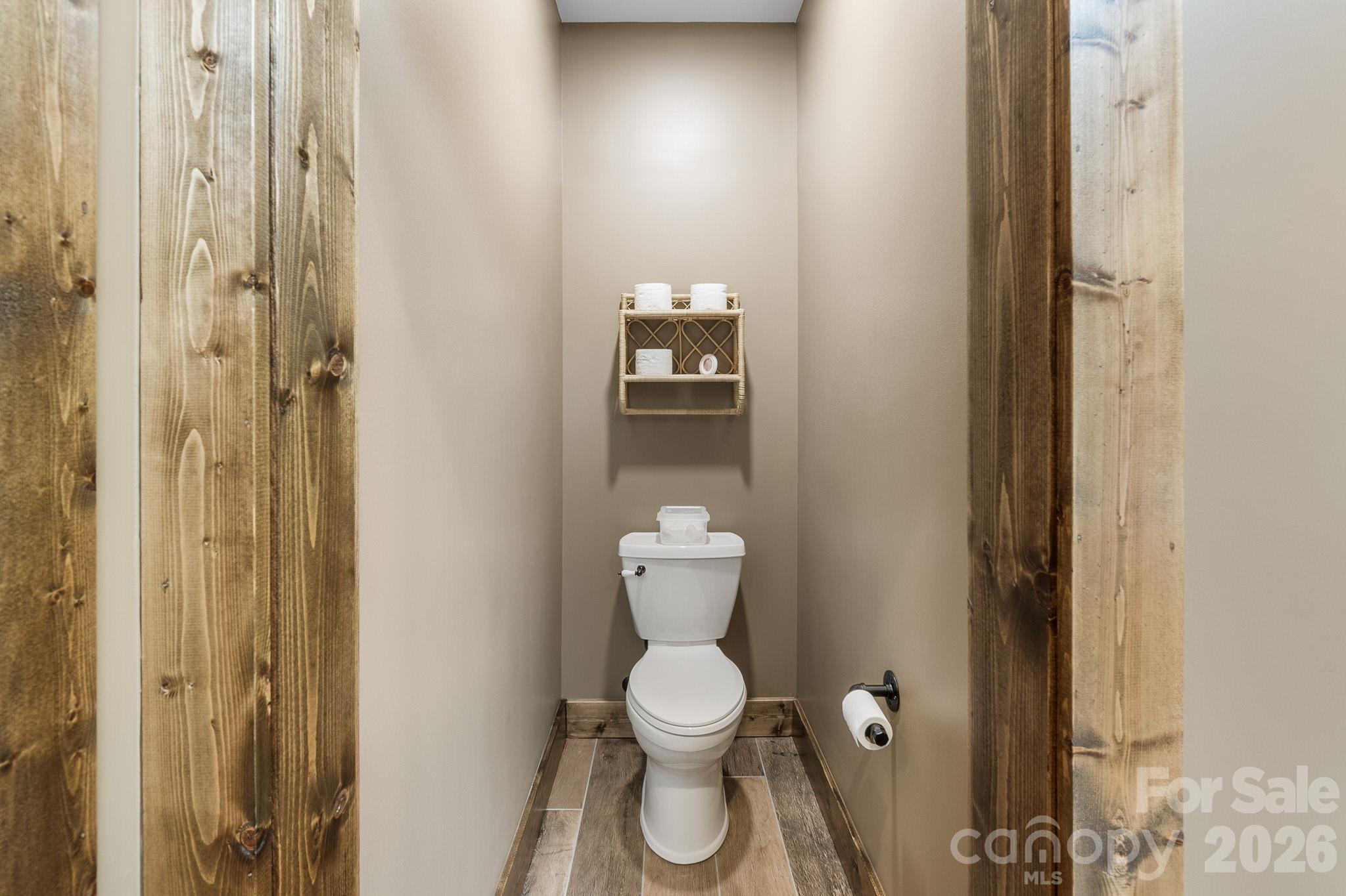 1009 Larkspur Trail — Banner Elk