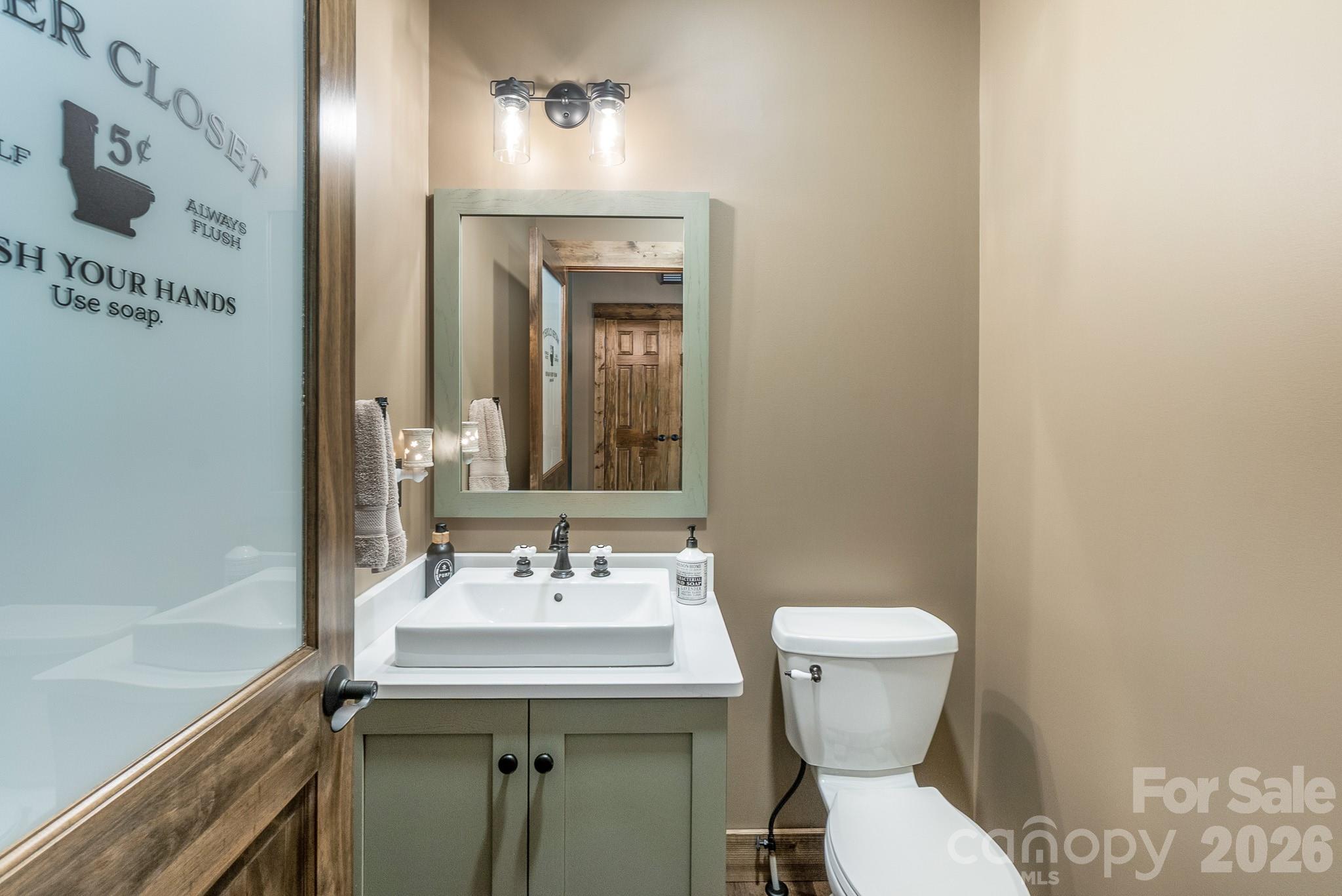 1009 Larkspur Trail — Banner Elk