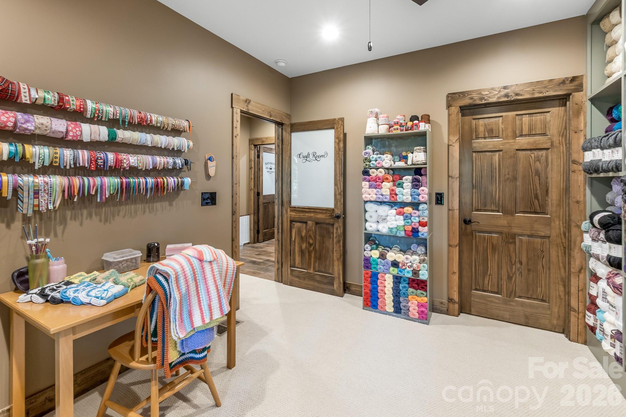 1009 Larkspur Trail — Banner Elk