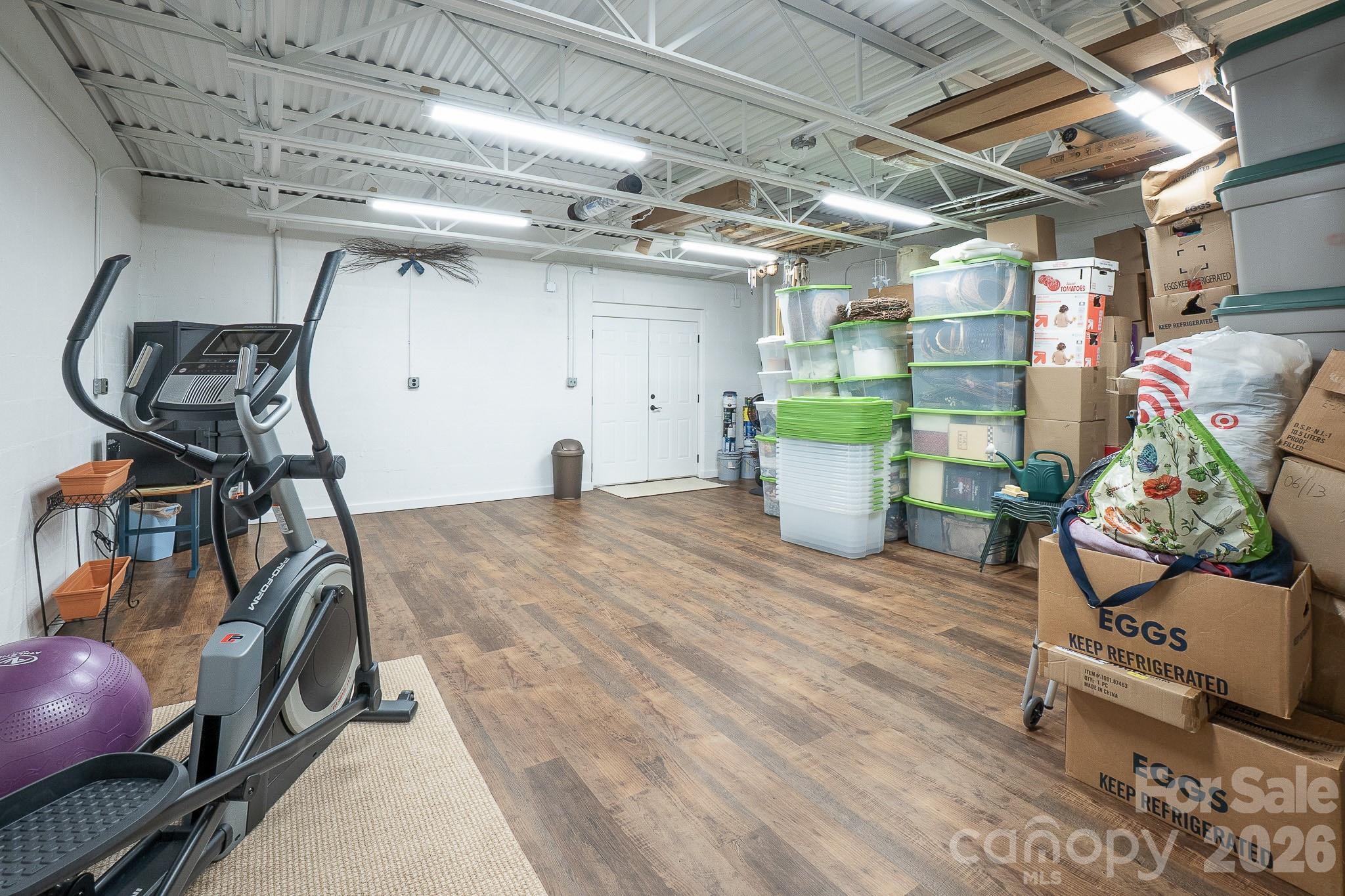 1009 Larkspur Trail — Banner Elk