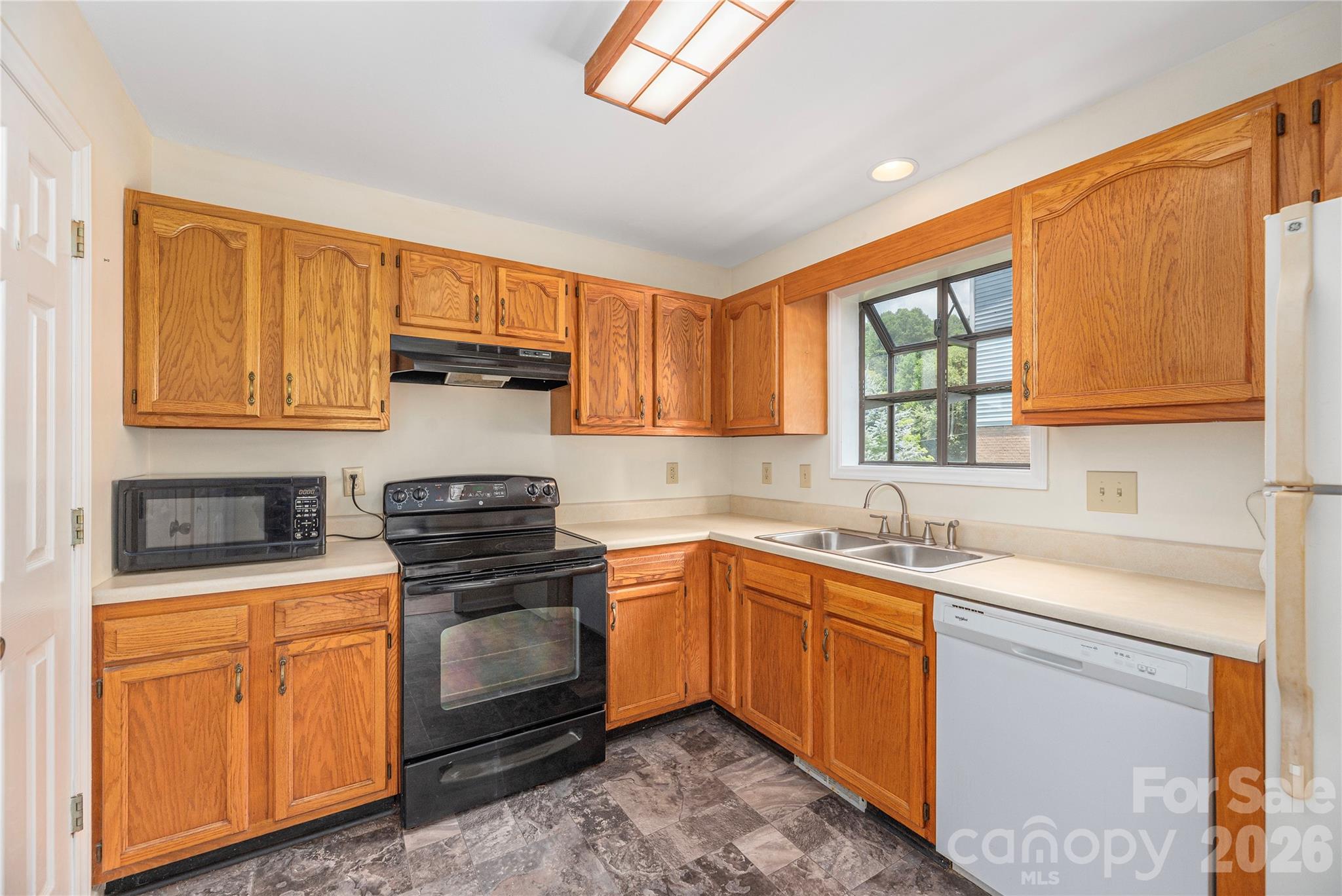 59 Nazarene Way — Waynesville