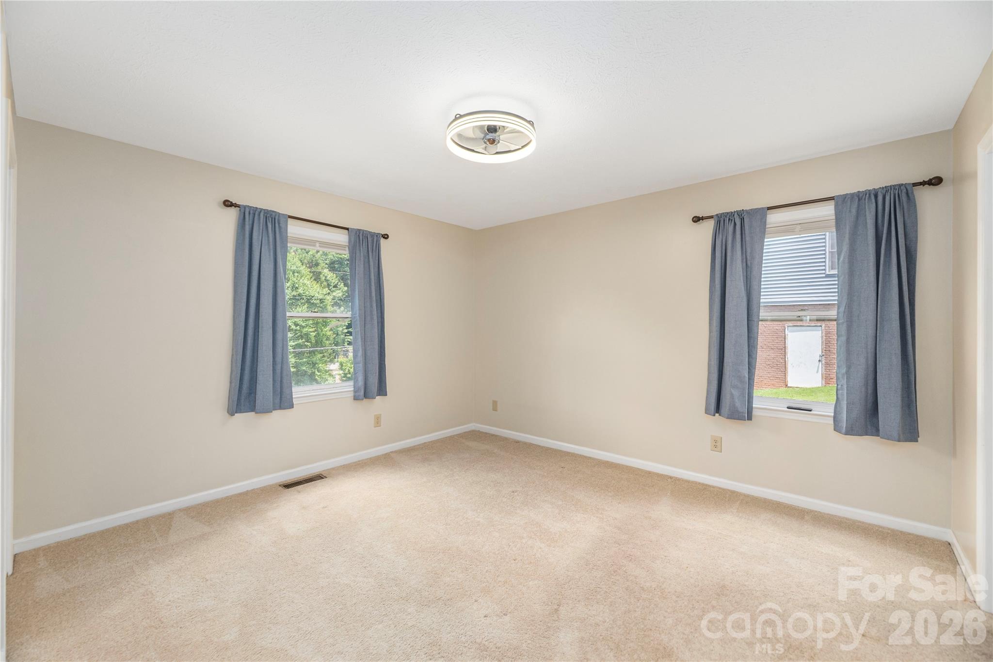 59 Nazarene Way — Waynesville