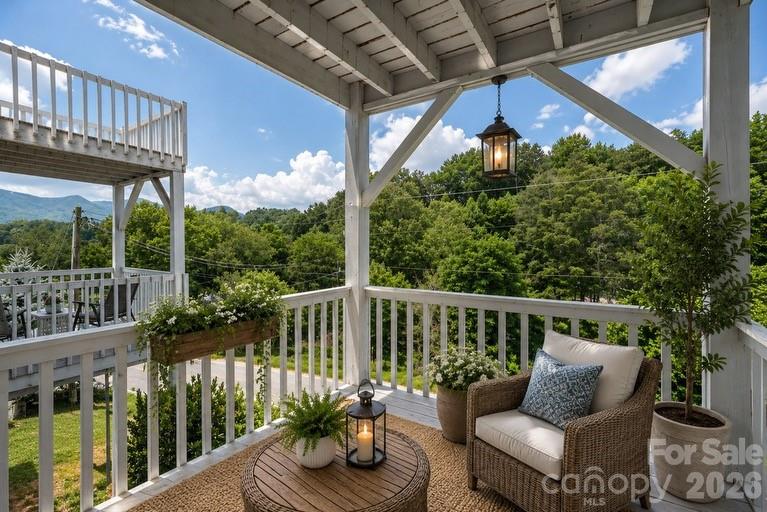 59 Nazarene Way — Waynesville