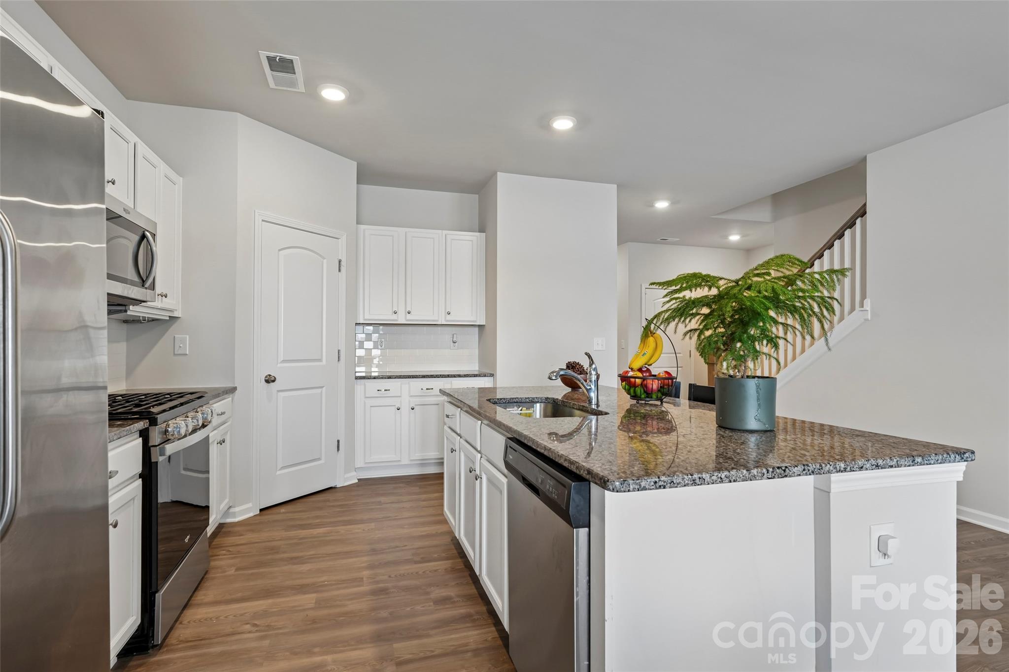 8007 Foxcroft Drive — Monroe