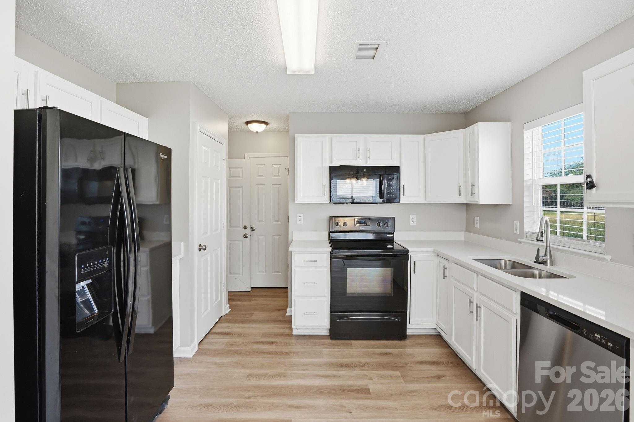 1528 Harland Street — Charlotte
