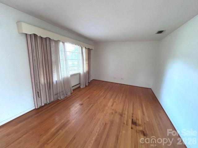 3196 Westview Street — Valdese
