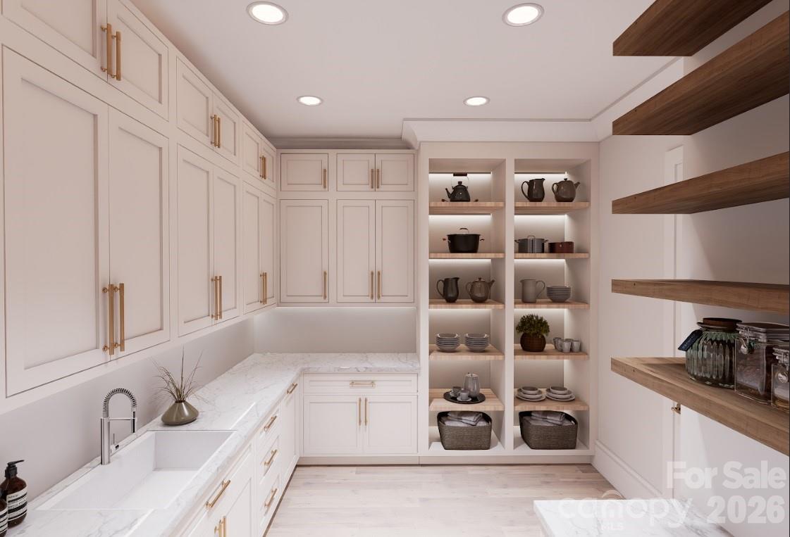 104 Sherwood Drive — Huntersville