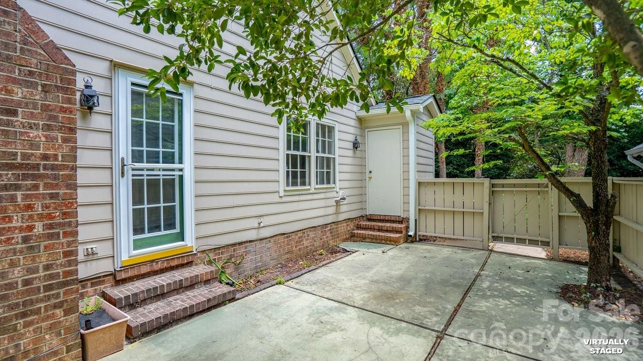 2703 Quailrush Road — Charlotte