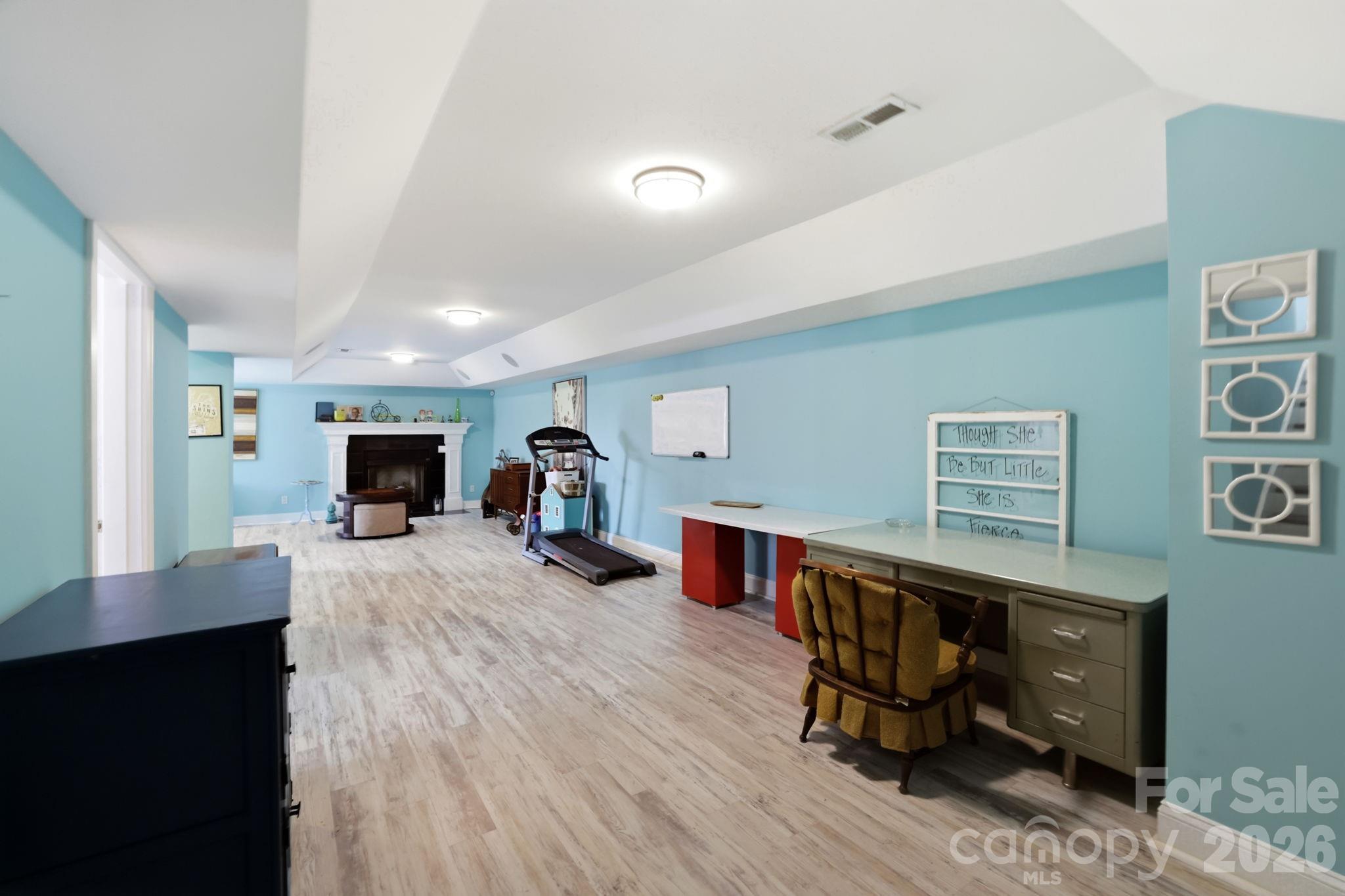 26 Crestwood Drive — Arden