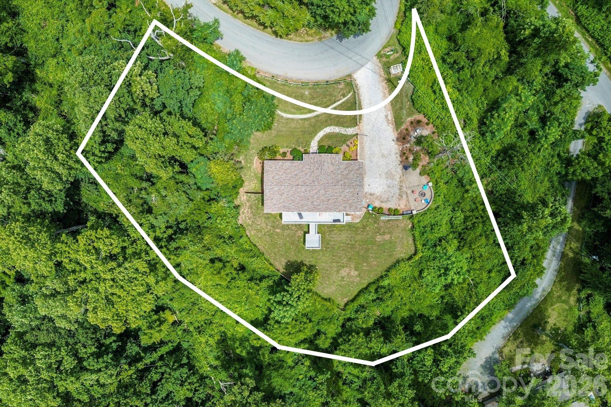 26 Crestwood Drive — Arden