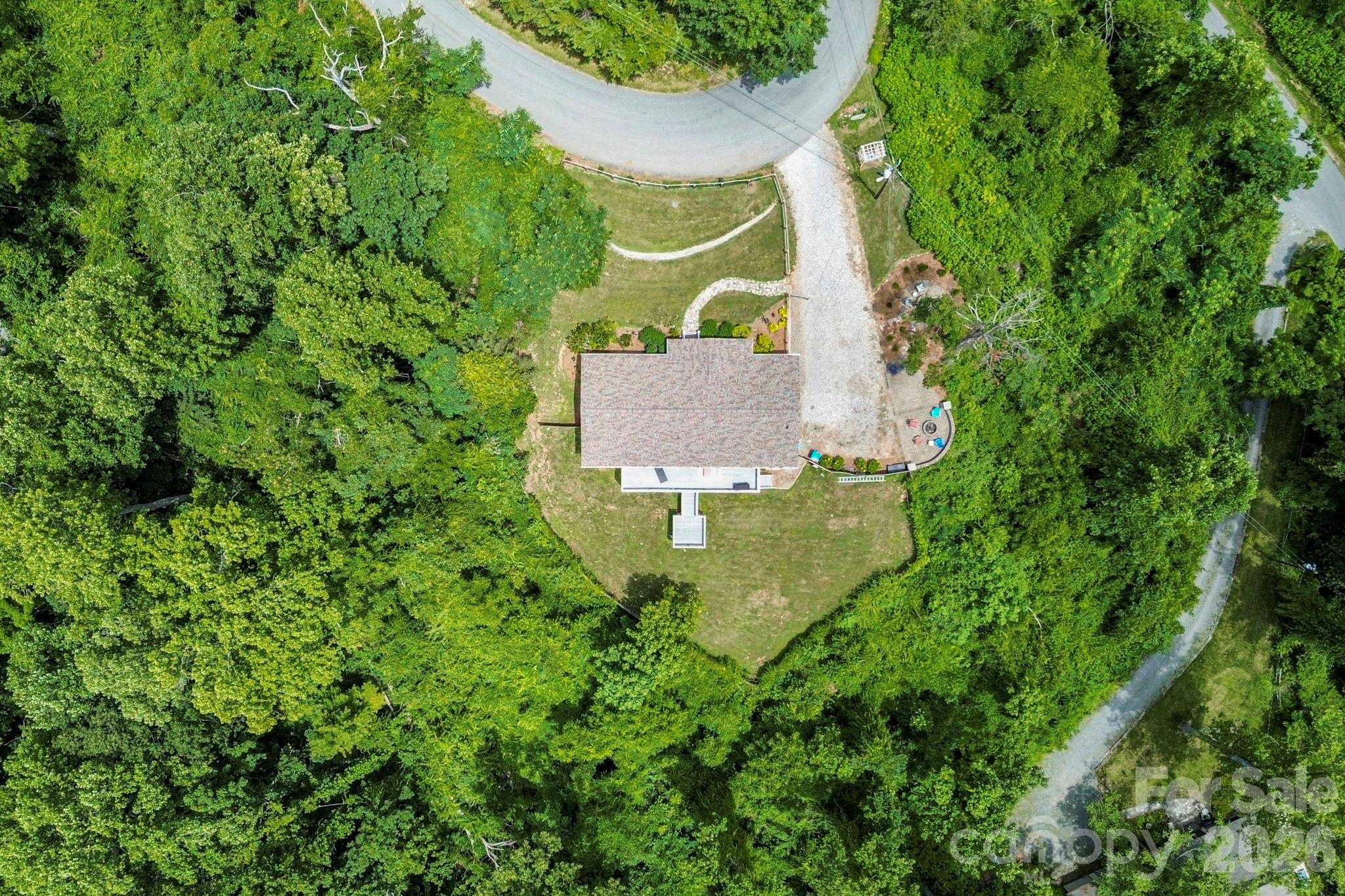 26 Crestwood Drive — Arden