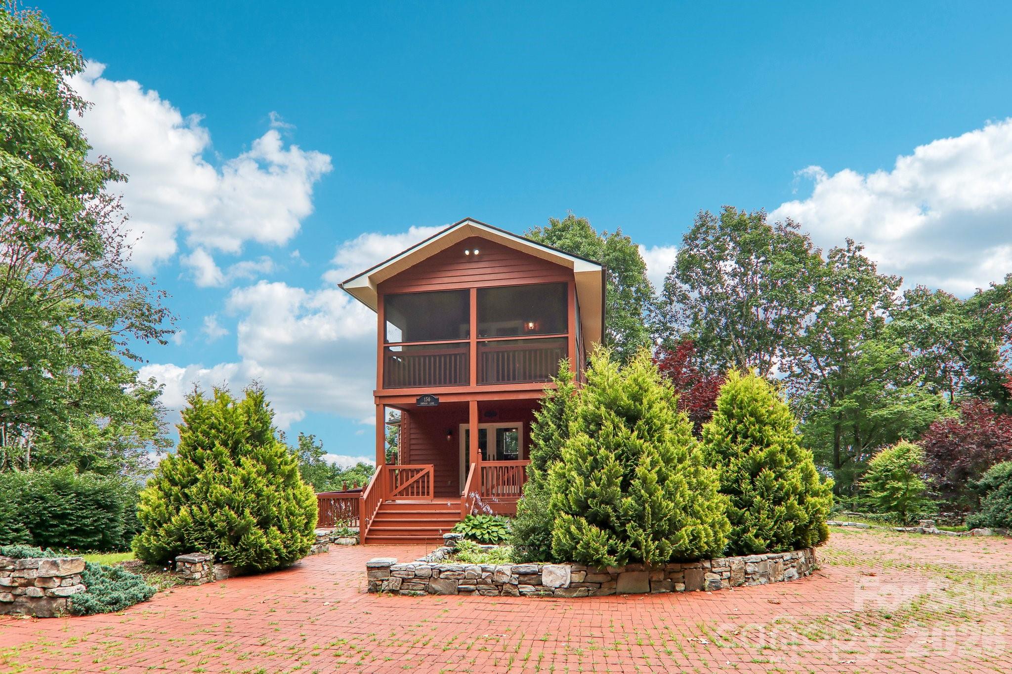 156 Simpson Lane — Maggie Valley