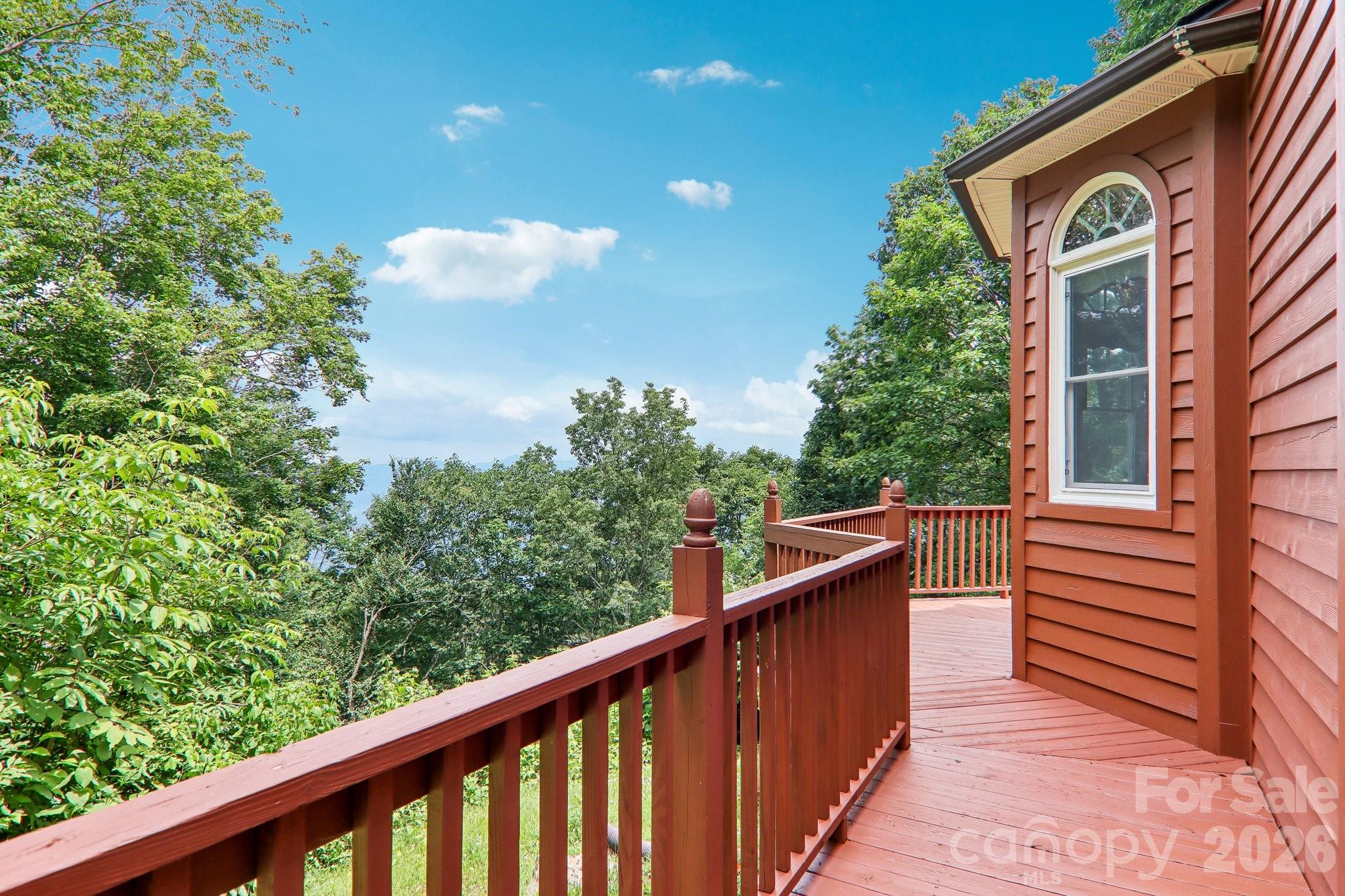 156 Simpson Lane — Maggie Valley