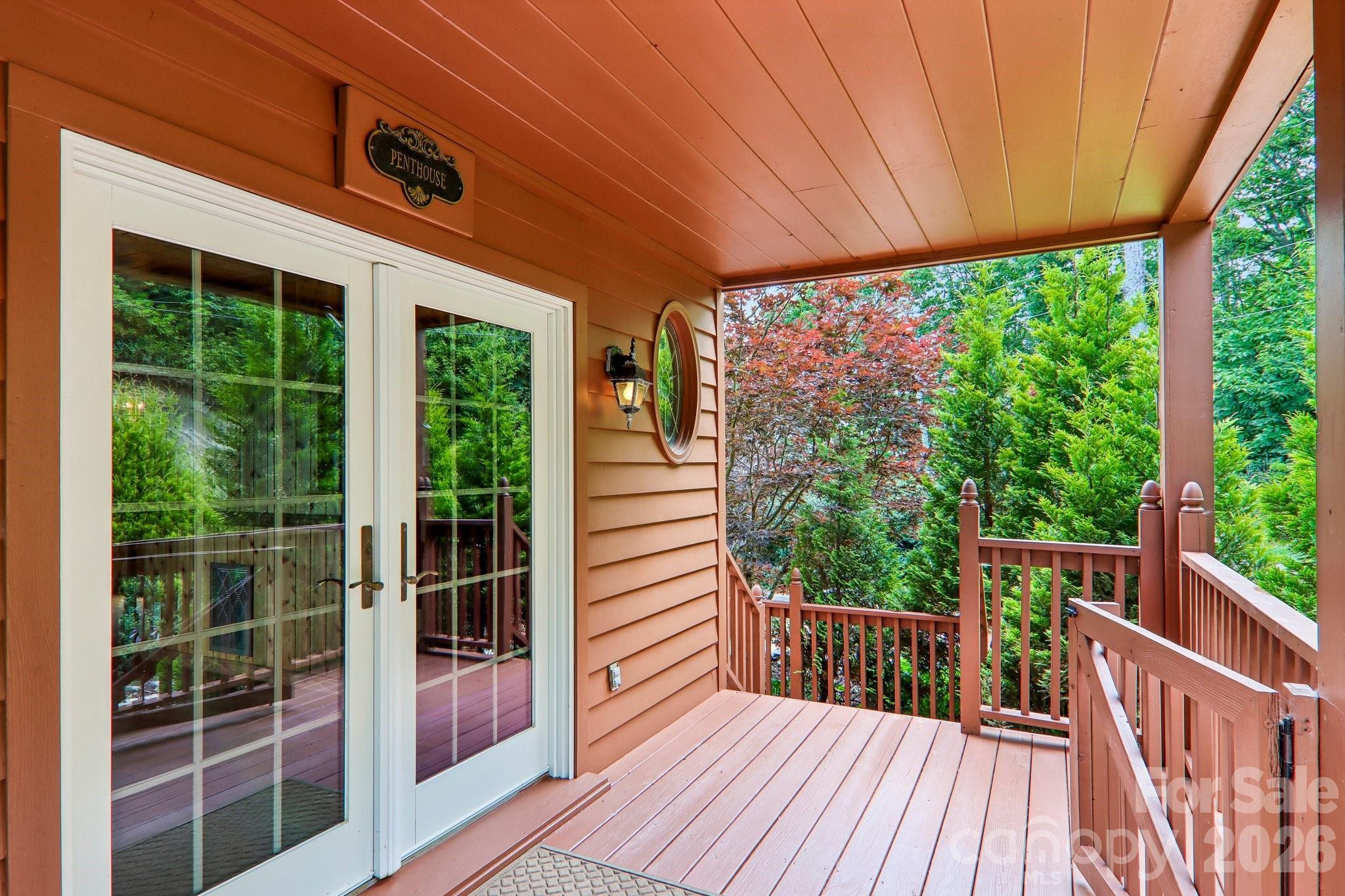 156 Simpson Lane — Maggie Valley