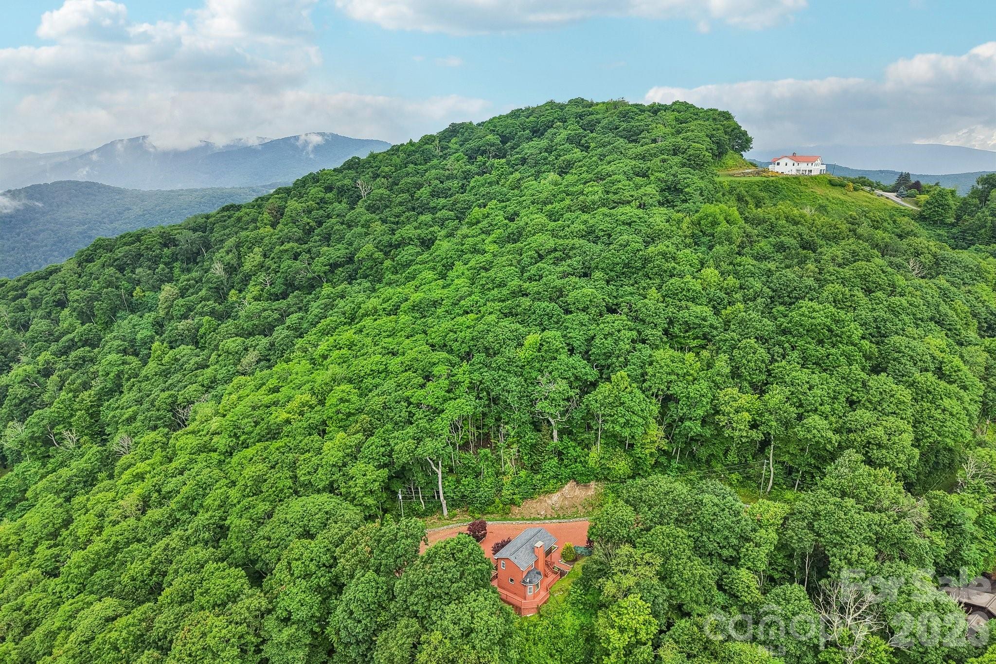 156 Simpson Lane — Maggie Valley