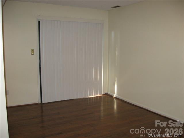 5322 Farm Pond Lane — Charlotte