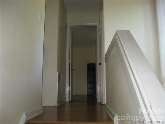 5322 Farm Pond Lane — Charlotte