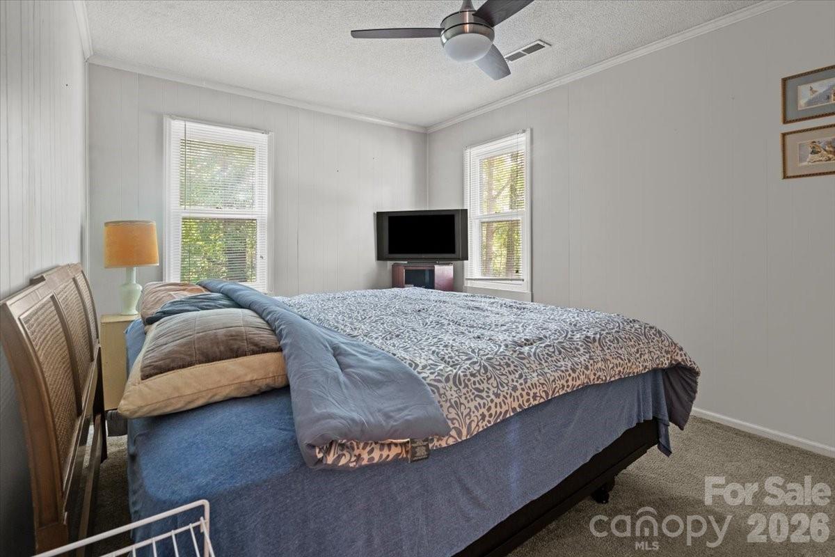 405 Watson Hill Lane — Chesterfield