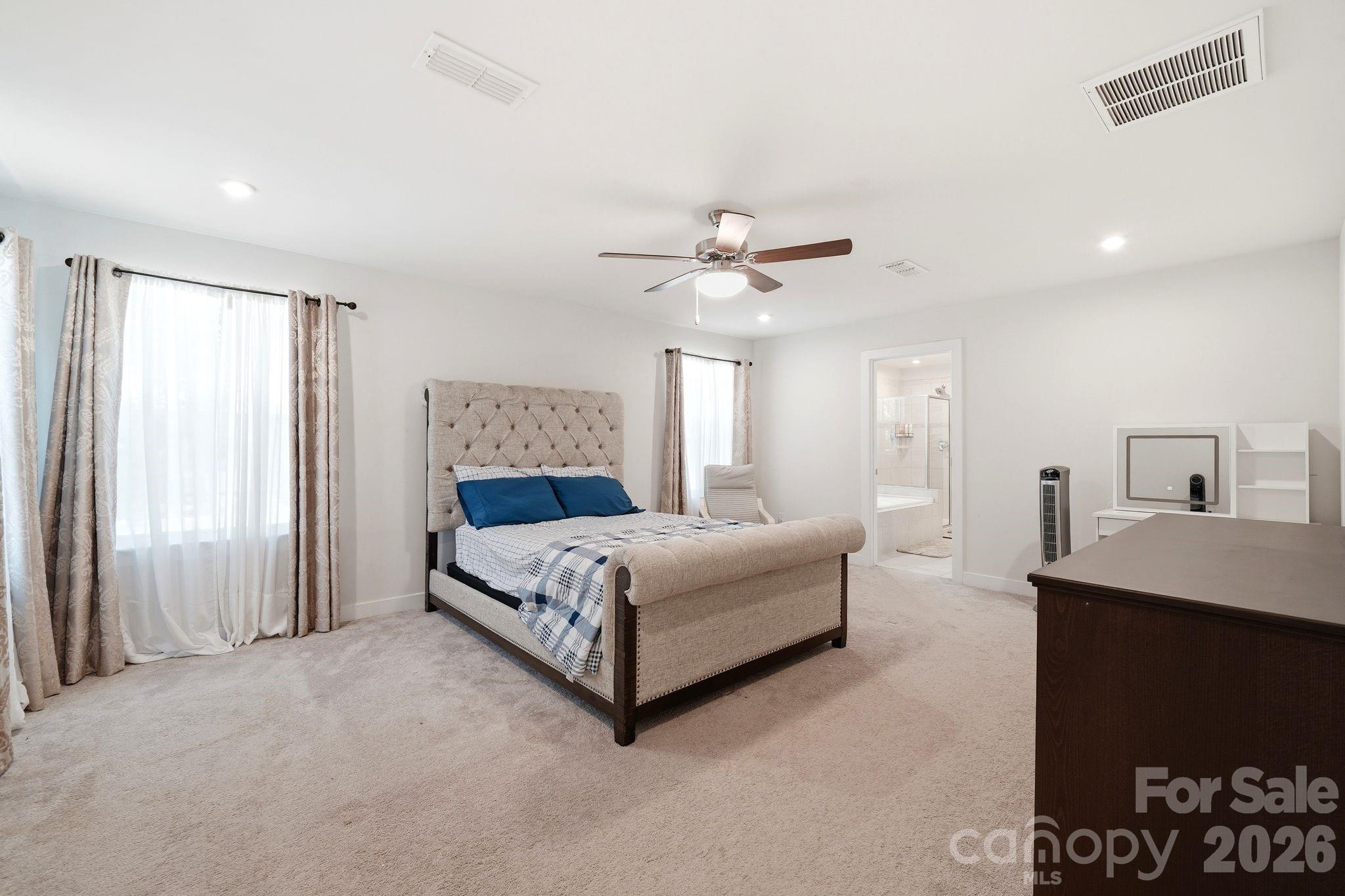 10129 Harvest Gold Drive — Charlotte