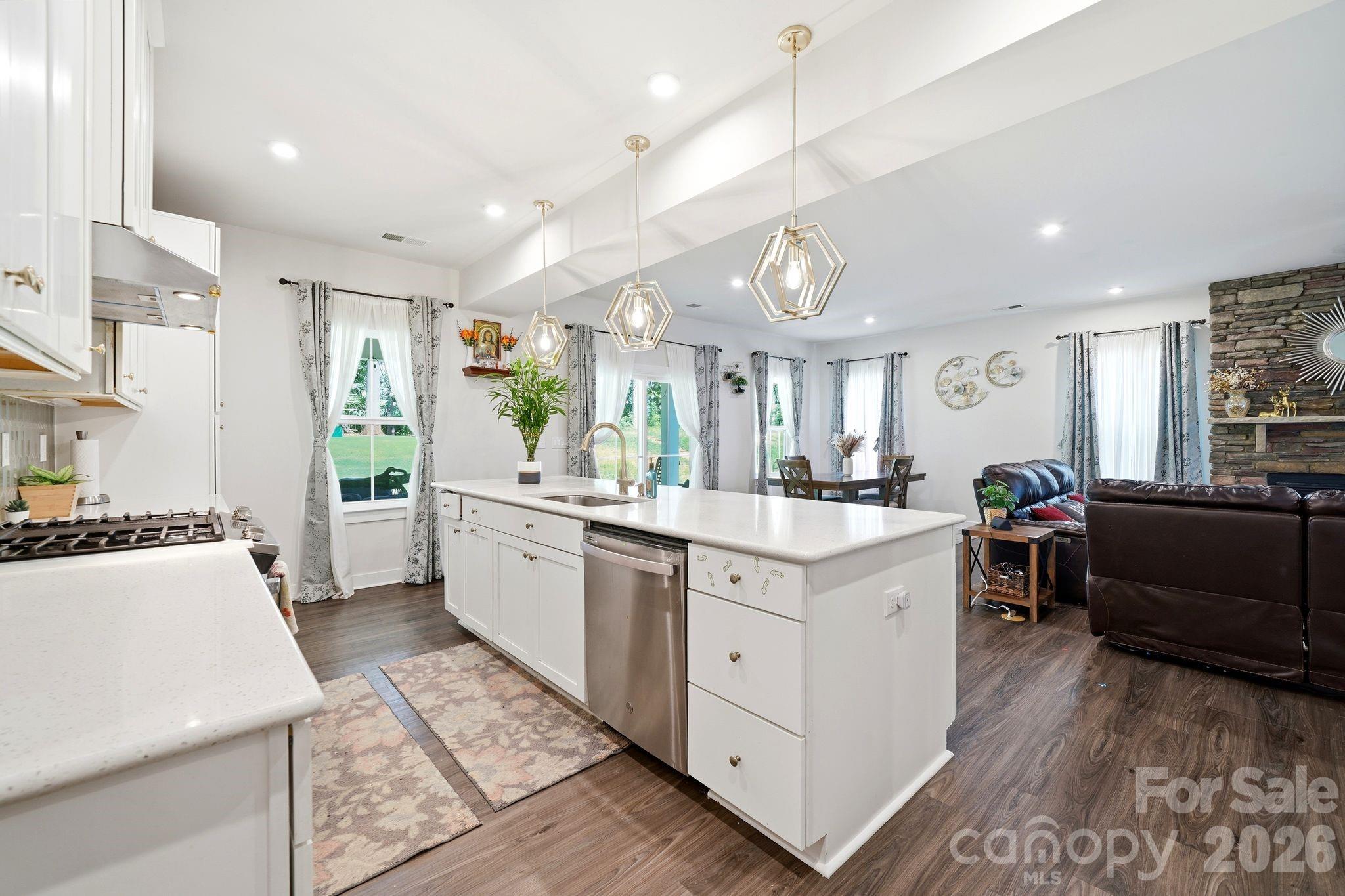 10129 Harvest Gold Drive — Charlotte