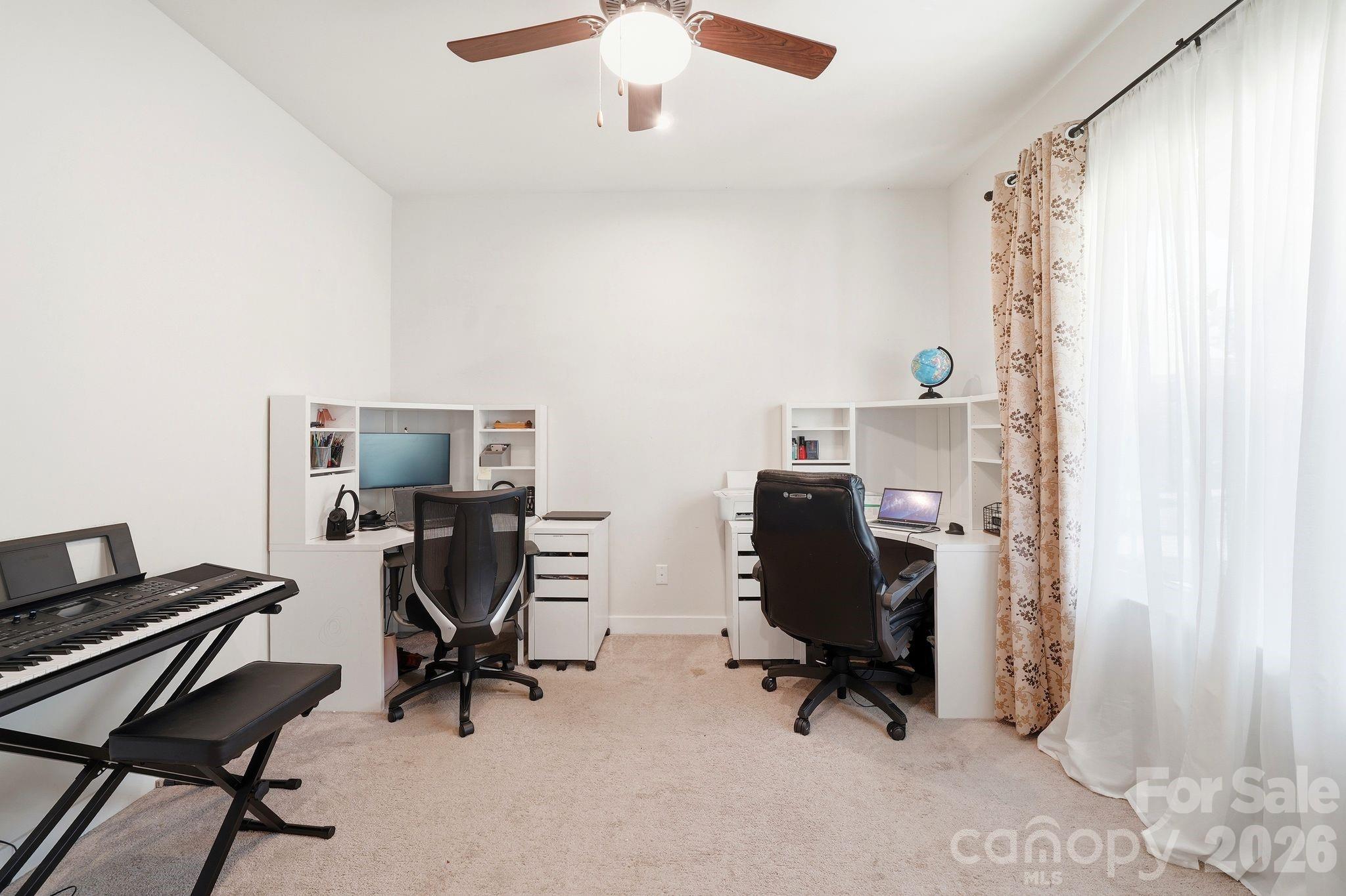 10129 Harvest Gold Drive — Charlotte
