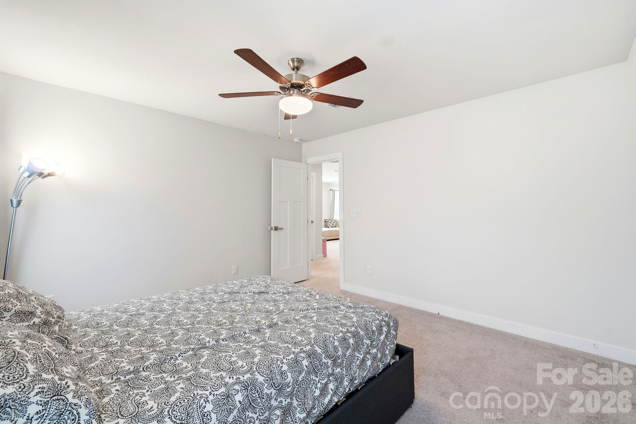 10129 Harvest Gold Drive — Charlotte