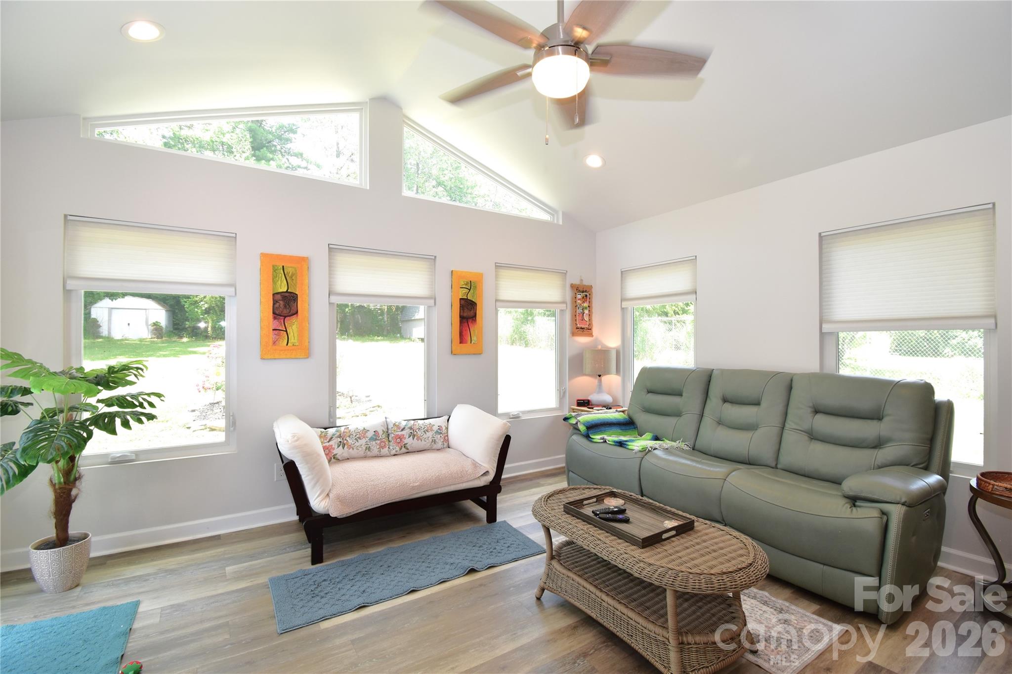 302 Watson Road — Arden