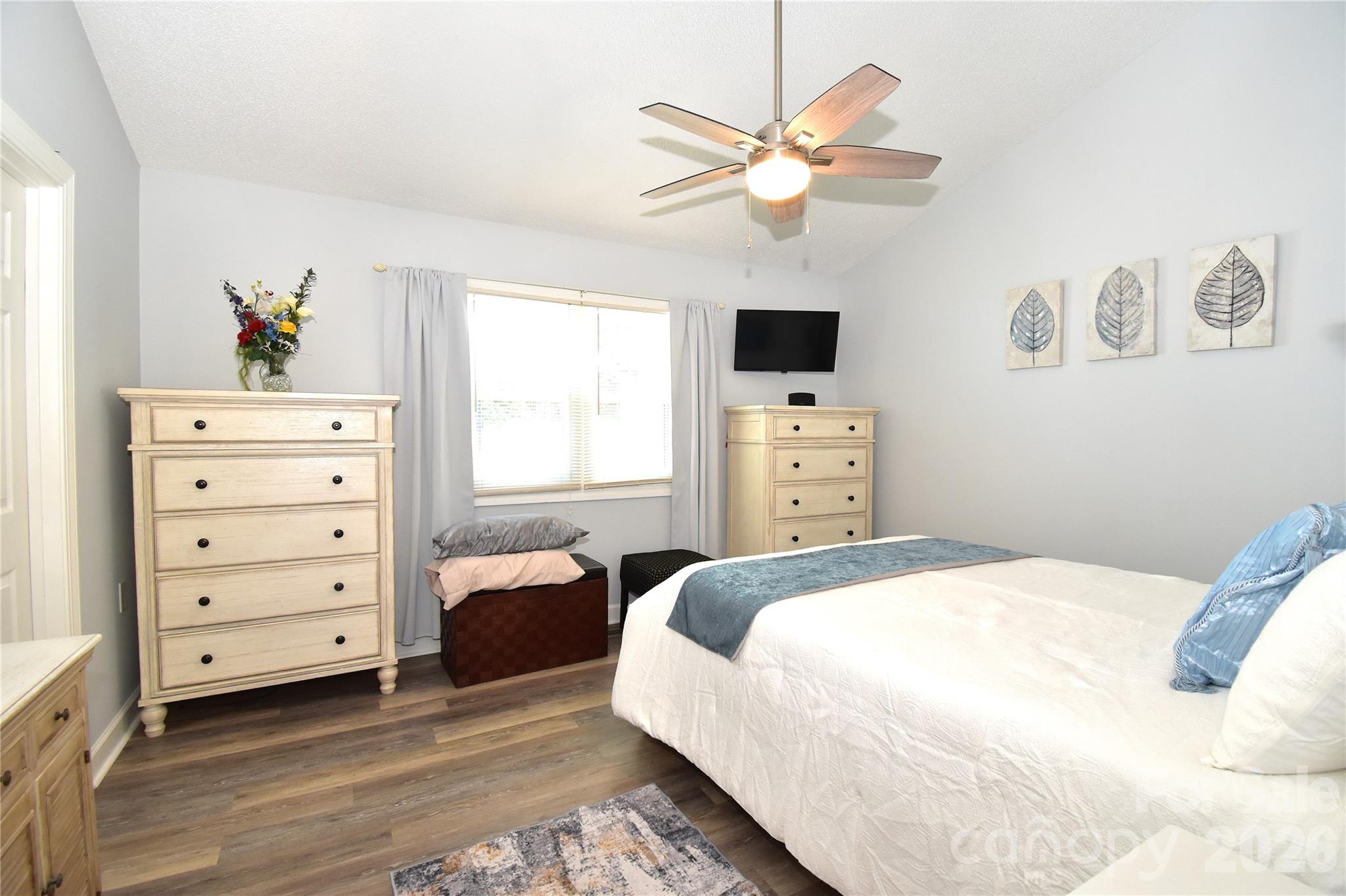 302 Watson Road — Arden