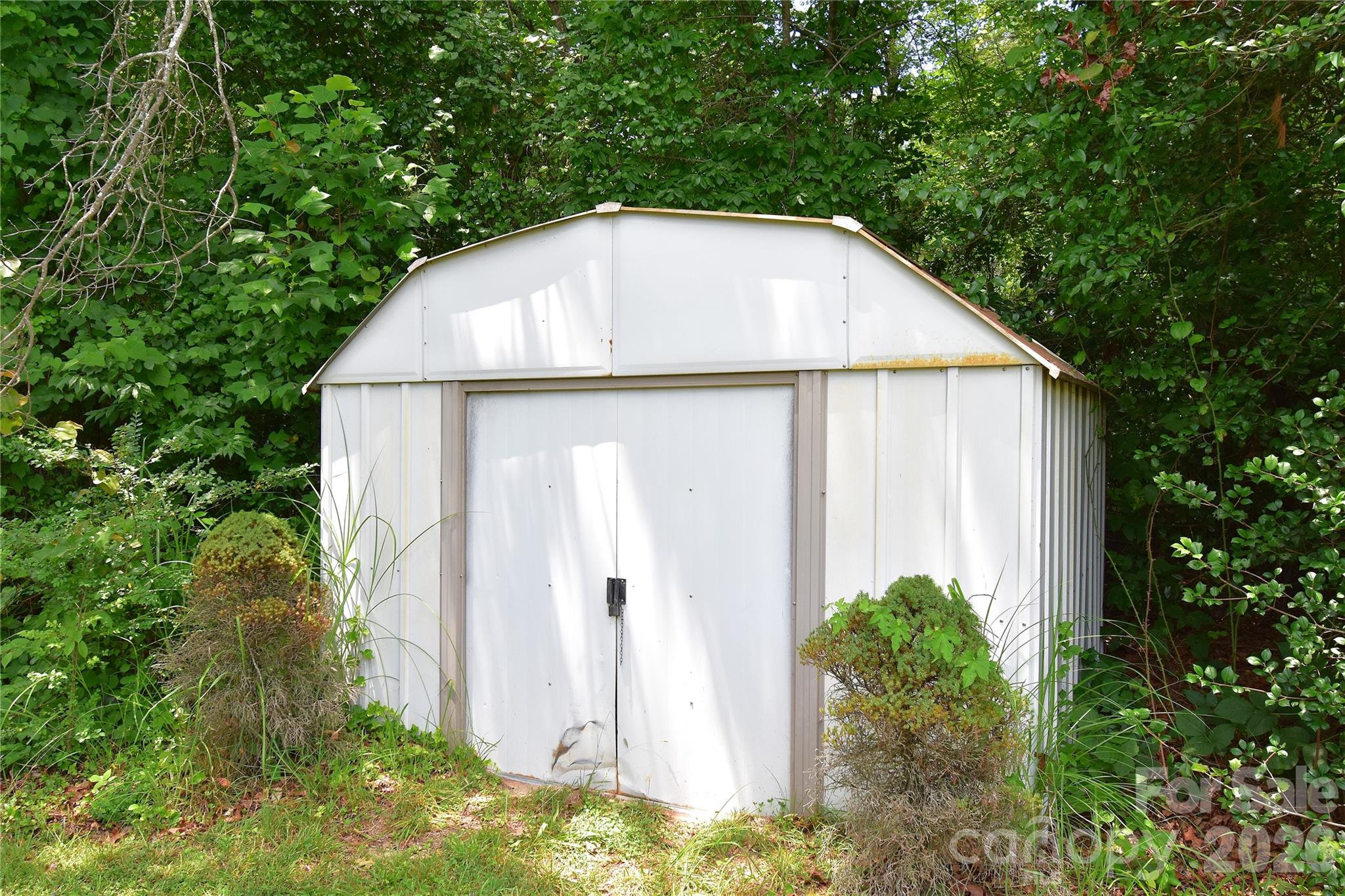 302 Watson Road — Arden