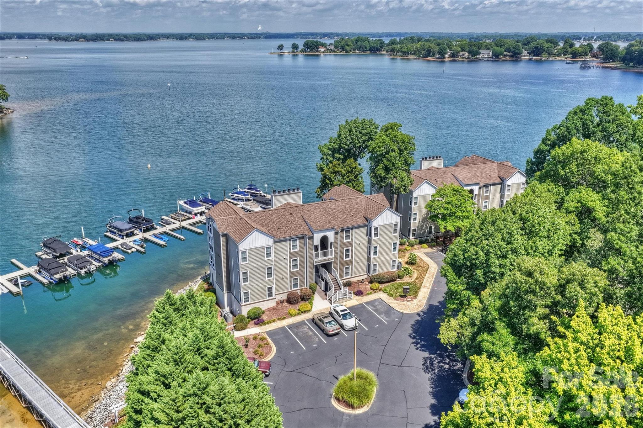 20427 Harborgate Court #606 — Cornelius
