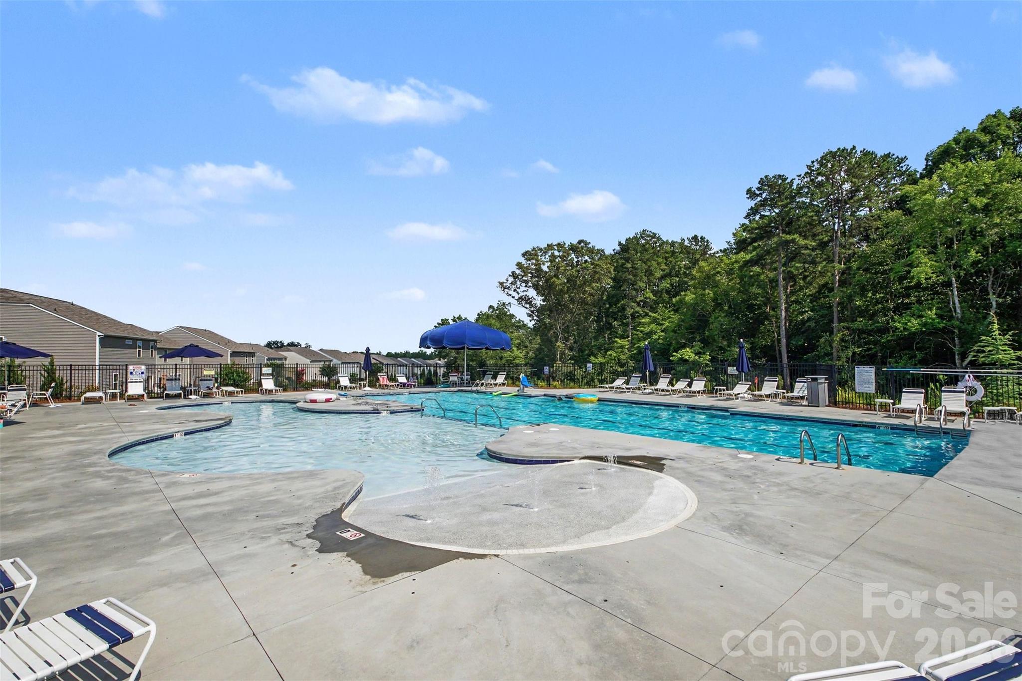 163 Abersham Drive — Mooresville
