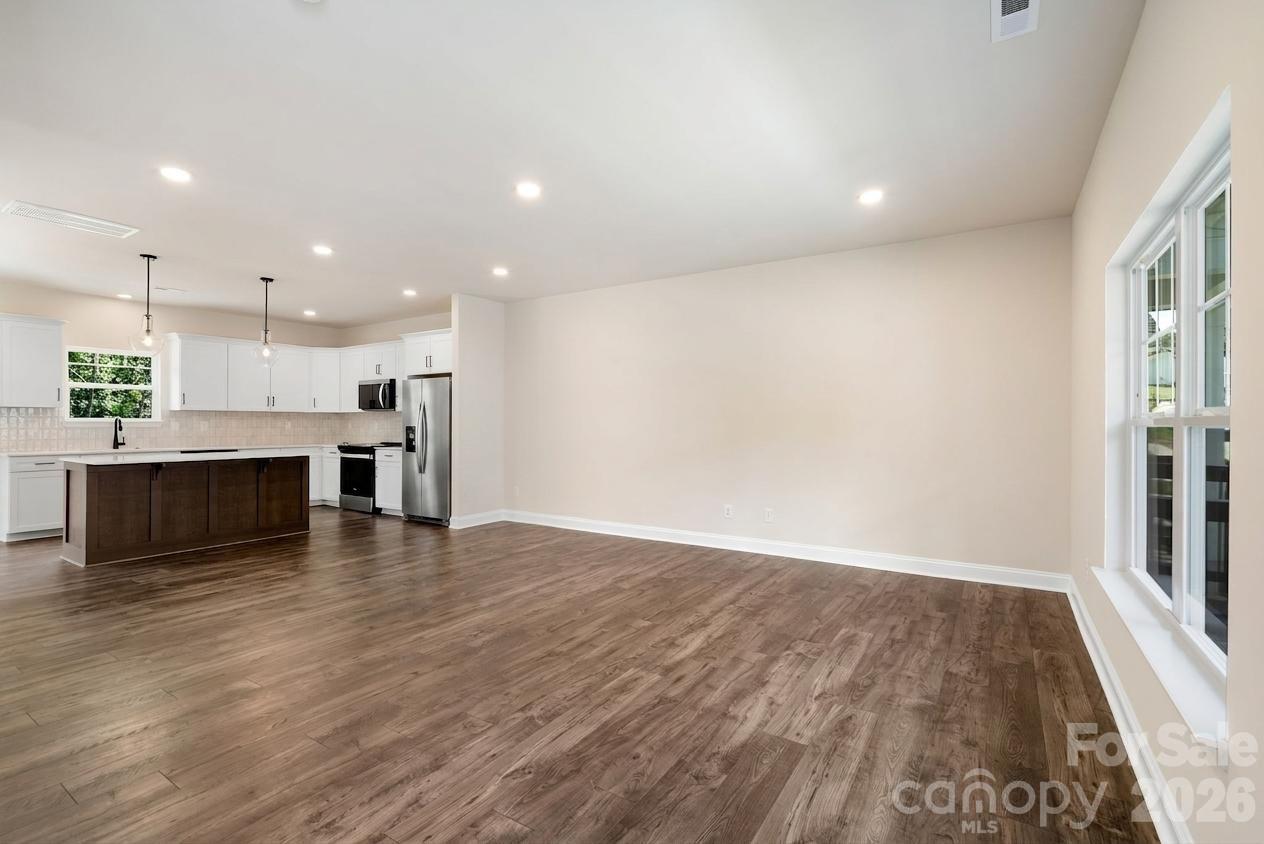 191 Cherry Springs Lane — Asheville