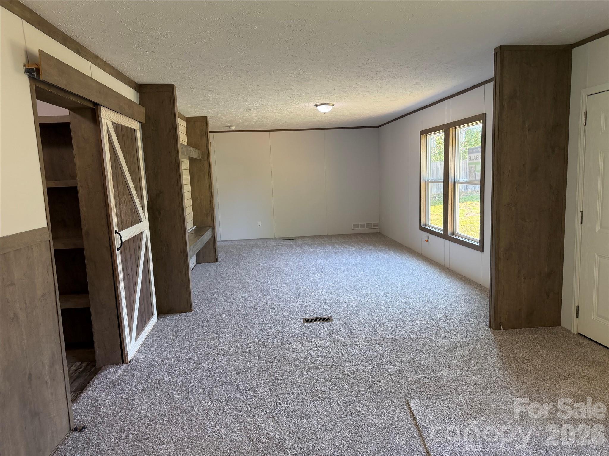 1003 Lavender Road — Grover