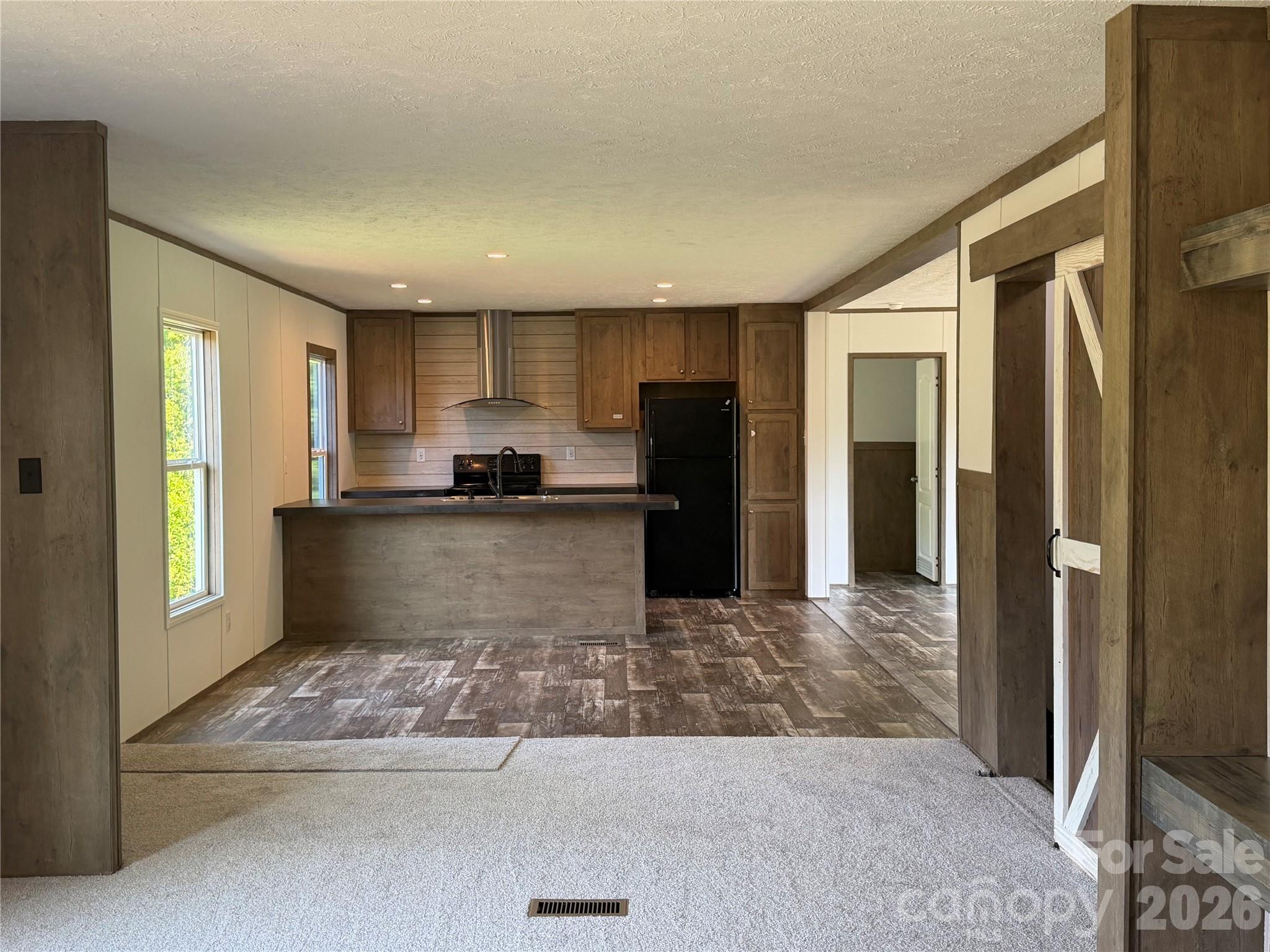 1003 Lavender Road — Grover