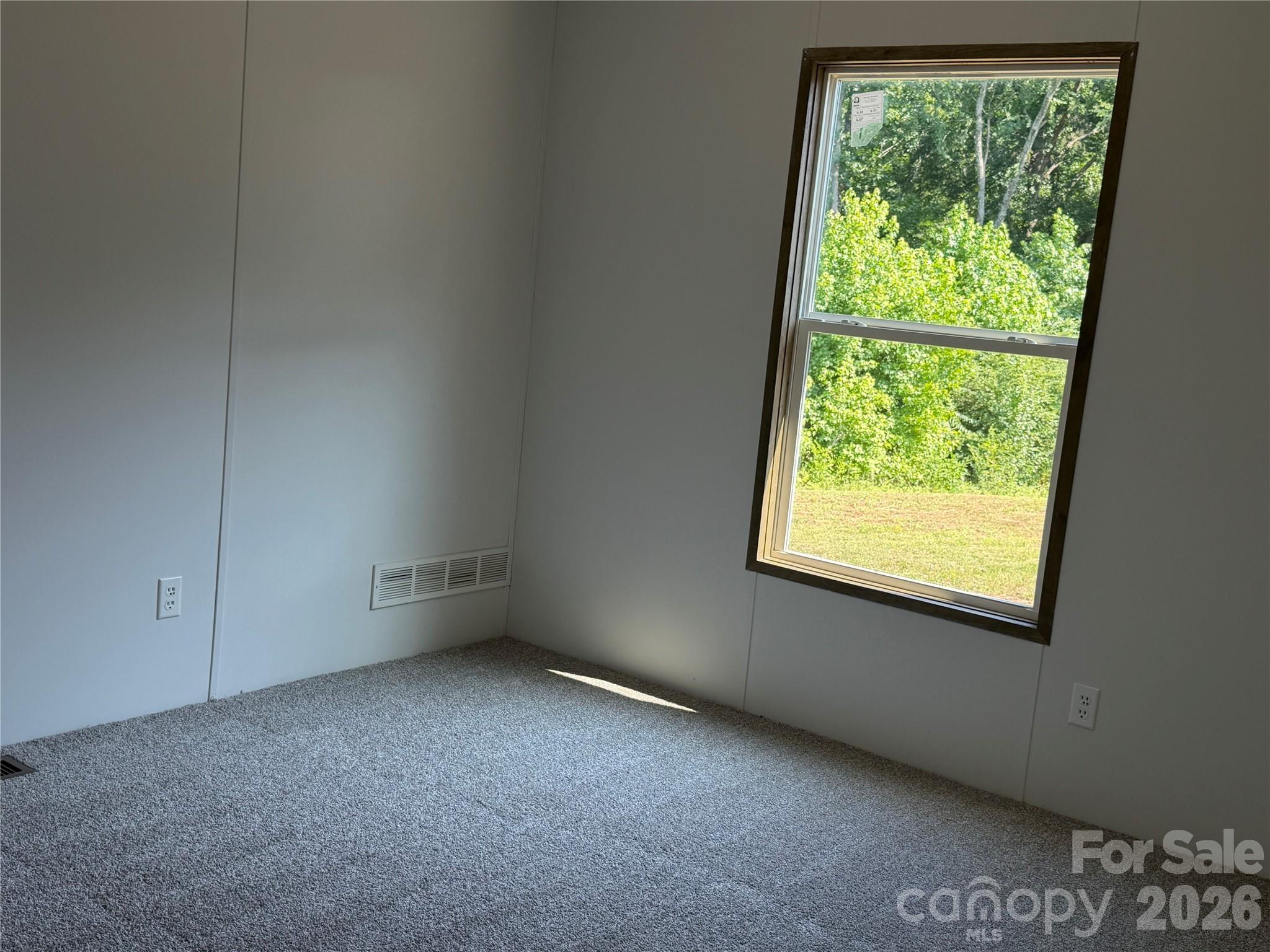 1003 Lavender Road — Grover