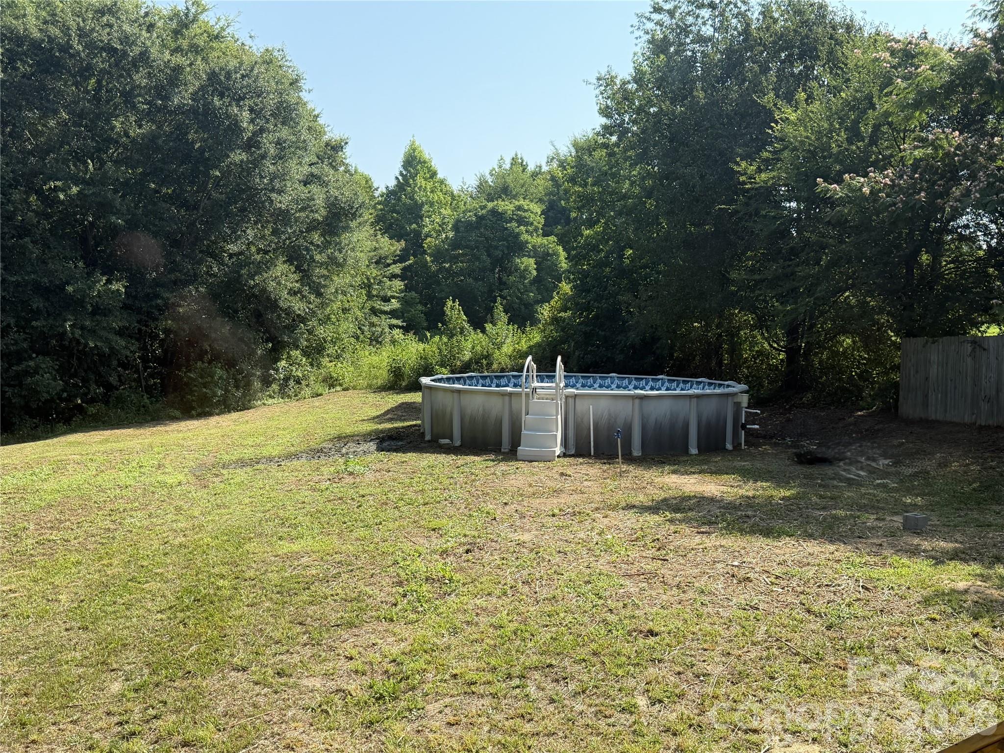 1003 Lavender Road — Grover