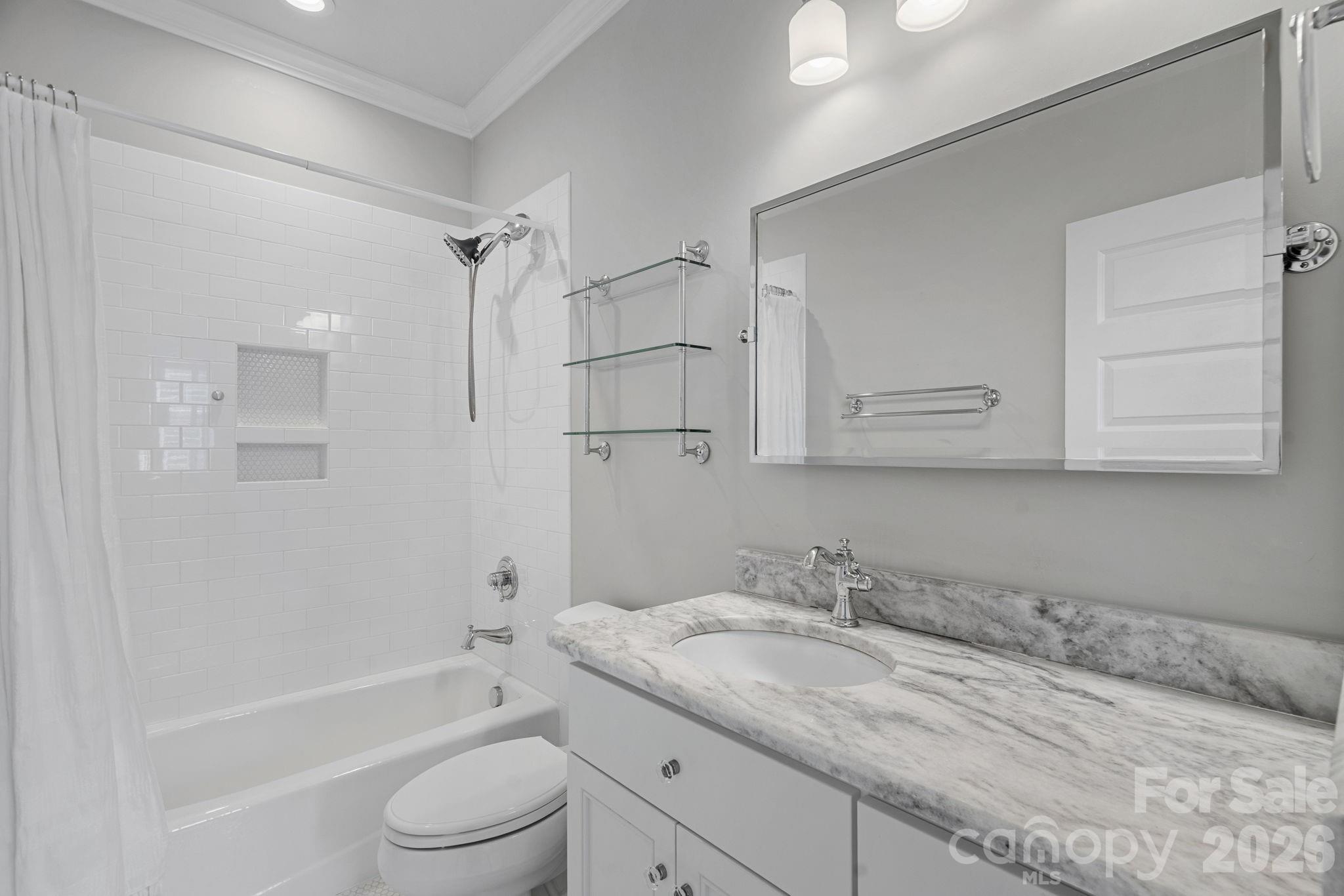 630 James Alexander Way — Davidson