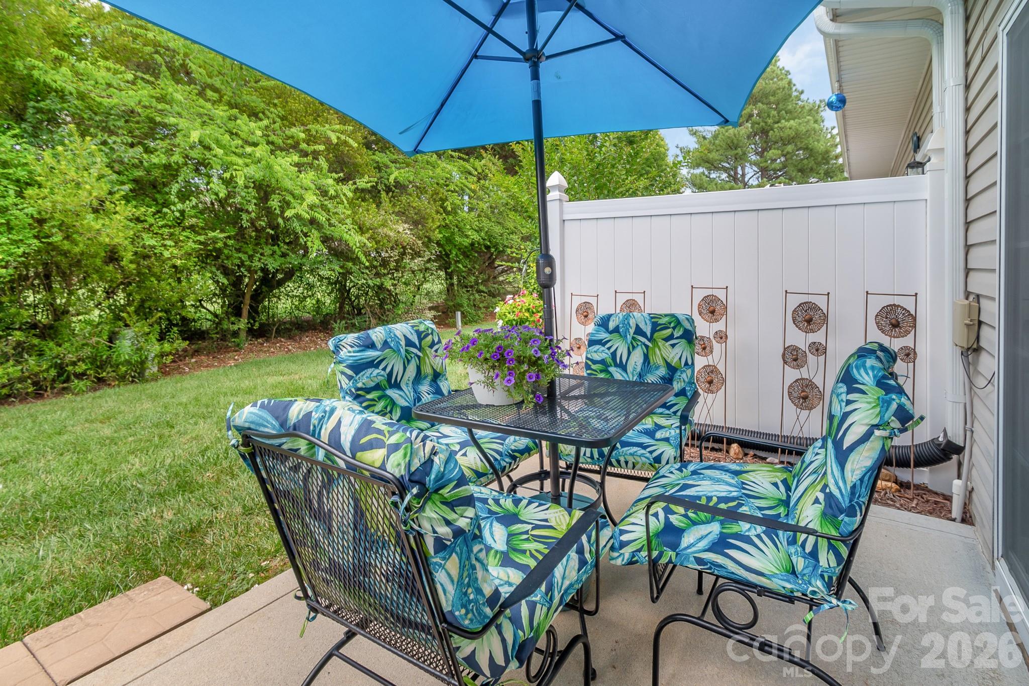 2713 Mill Valley Court — Matthews